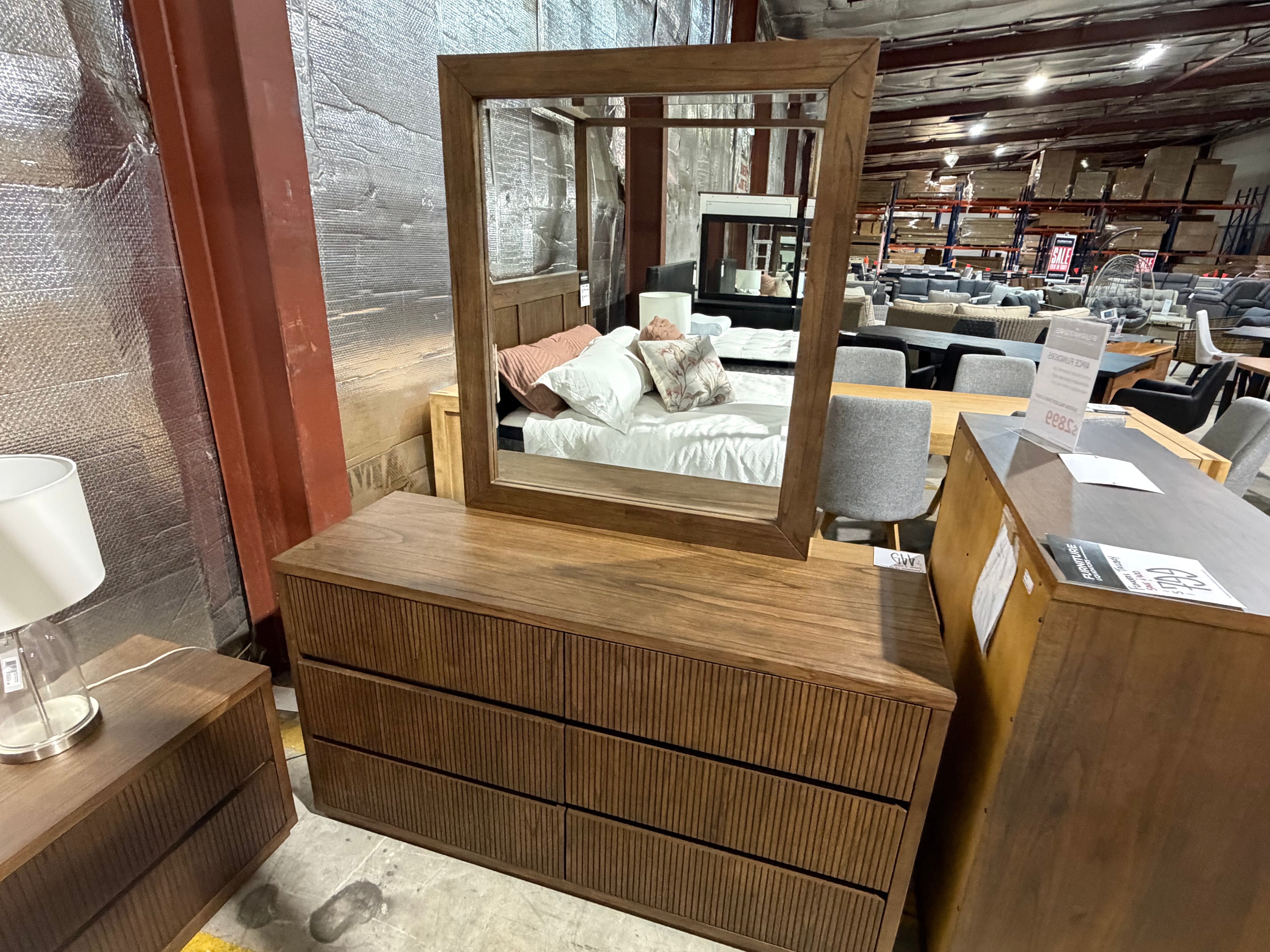 Flinders dressing table inc mirros in Pecan finish