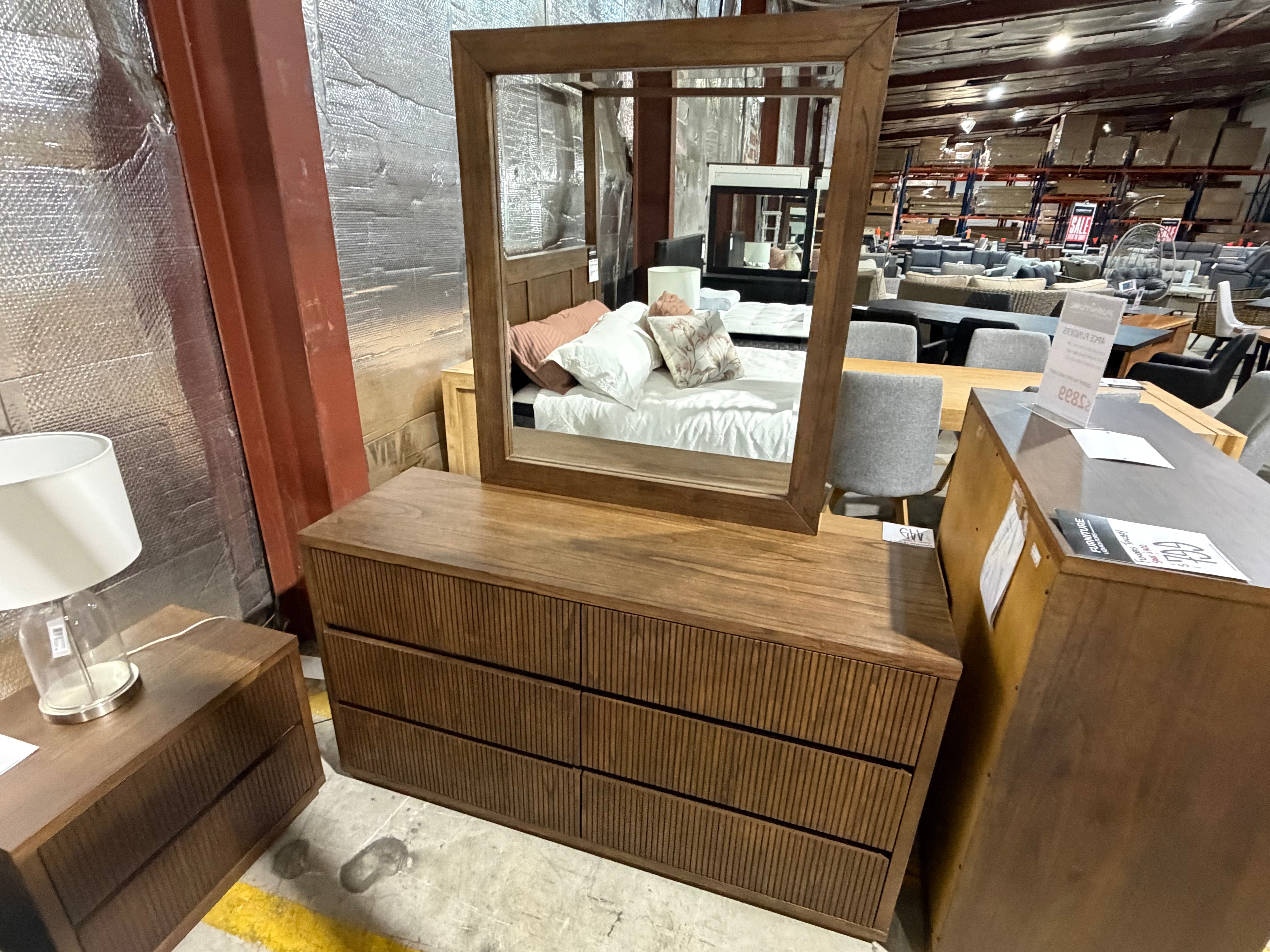 Flinders dressing table inc mirros in Pecan finish