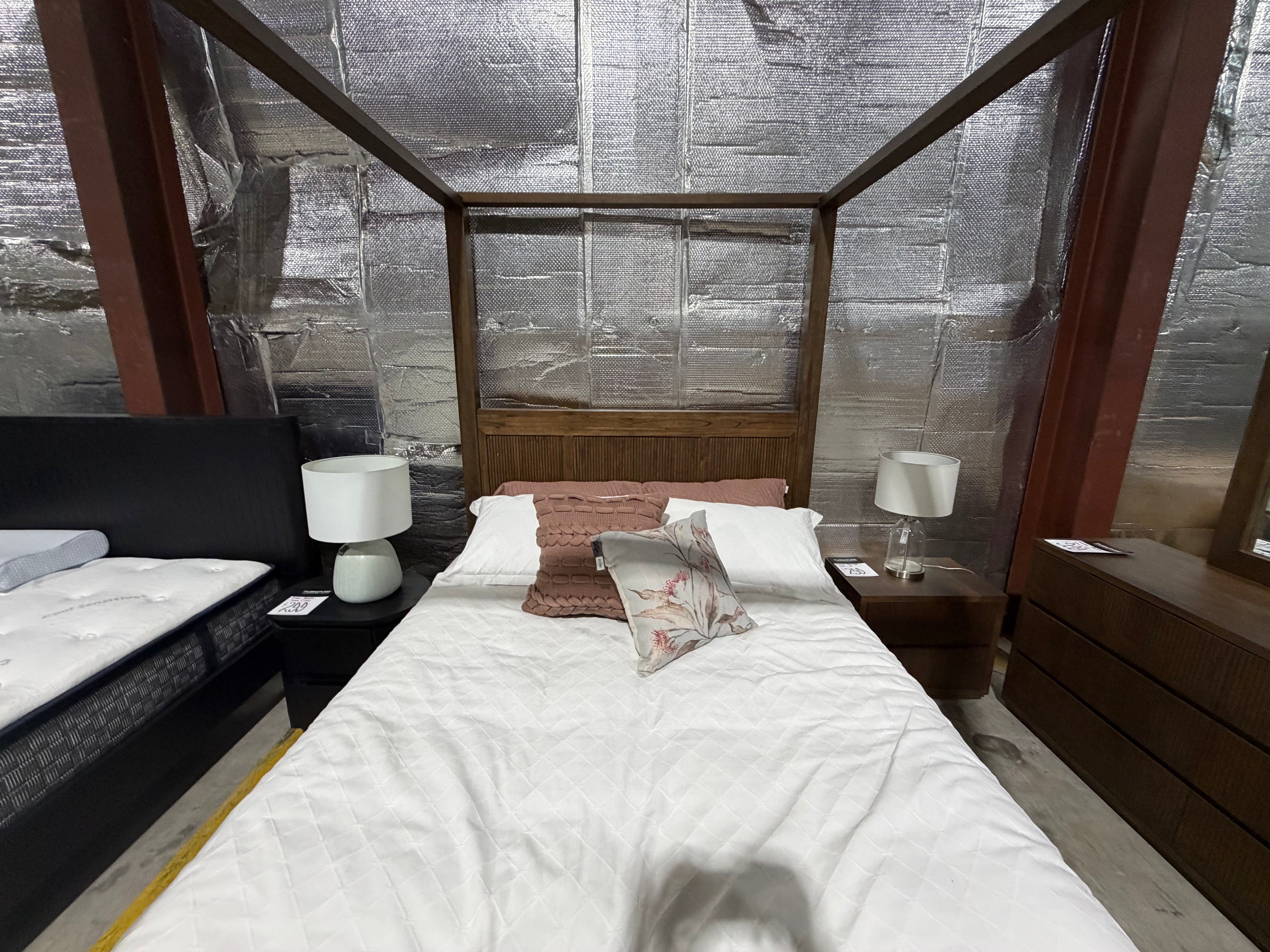 Flinders 4 Poster Bed Queen size Pecan finish