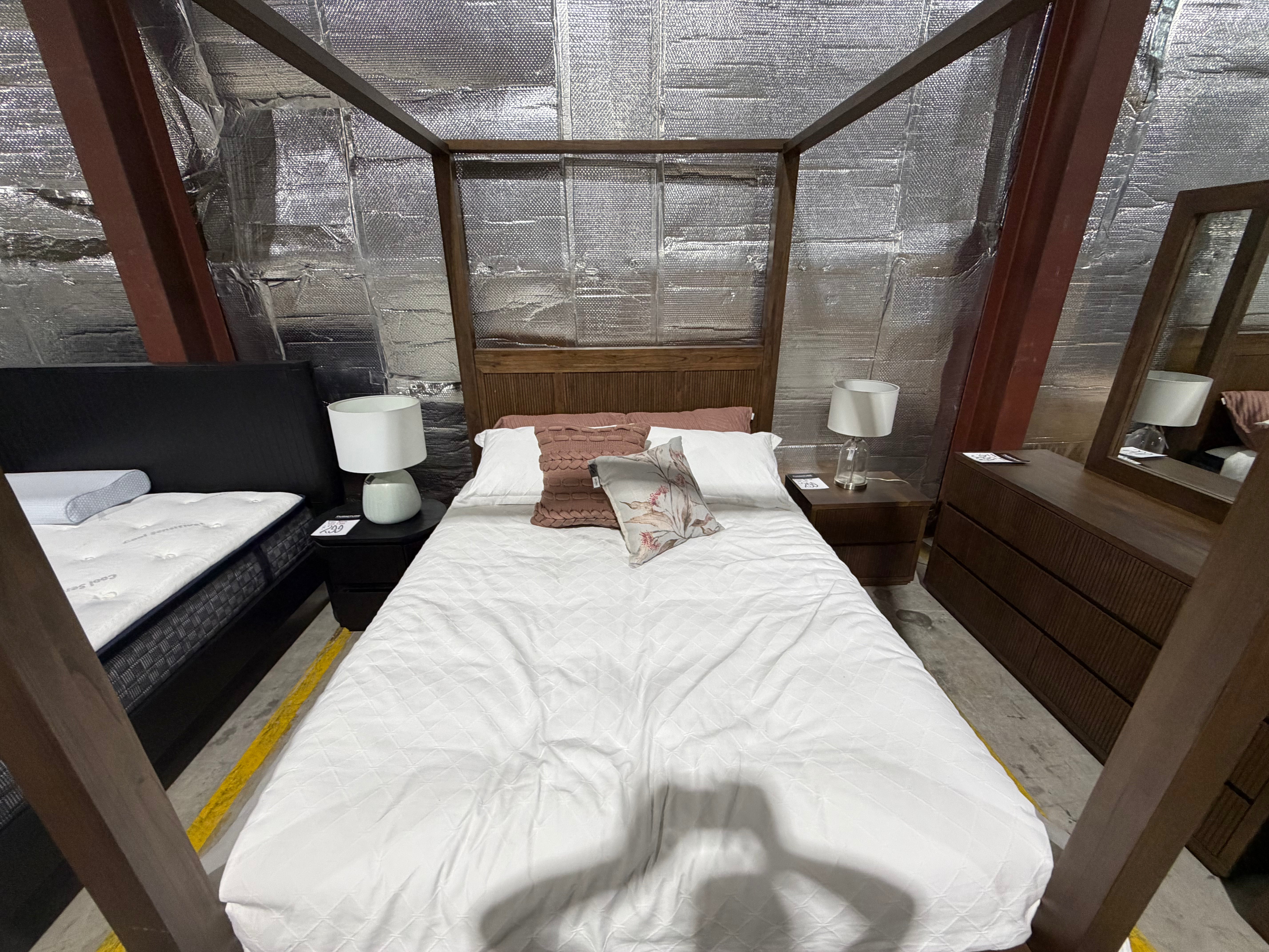 Flinders 4 Poster Bed Queen size Pecan finish