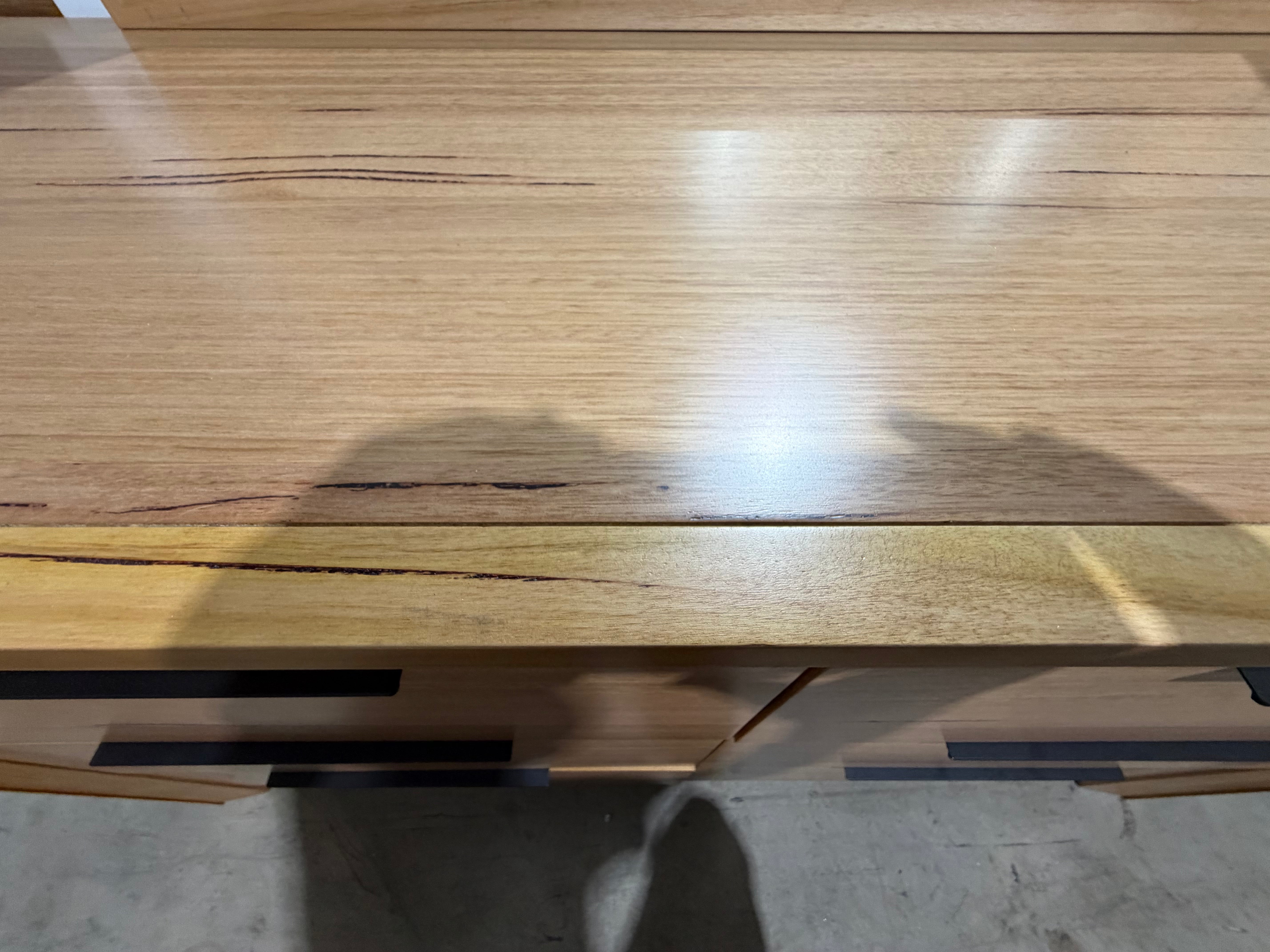 Ontario dressing table with mirror in messmate timber