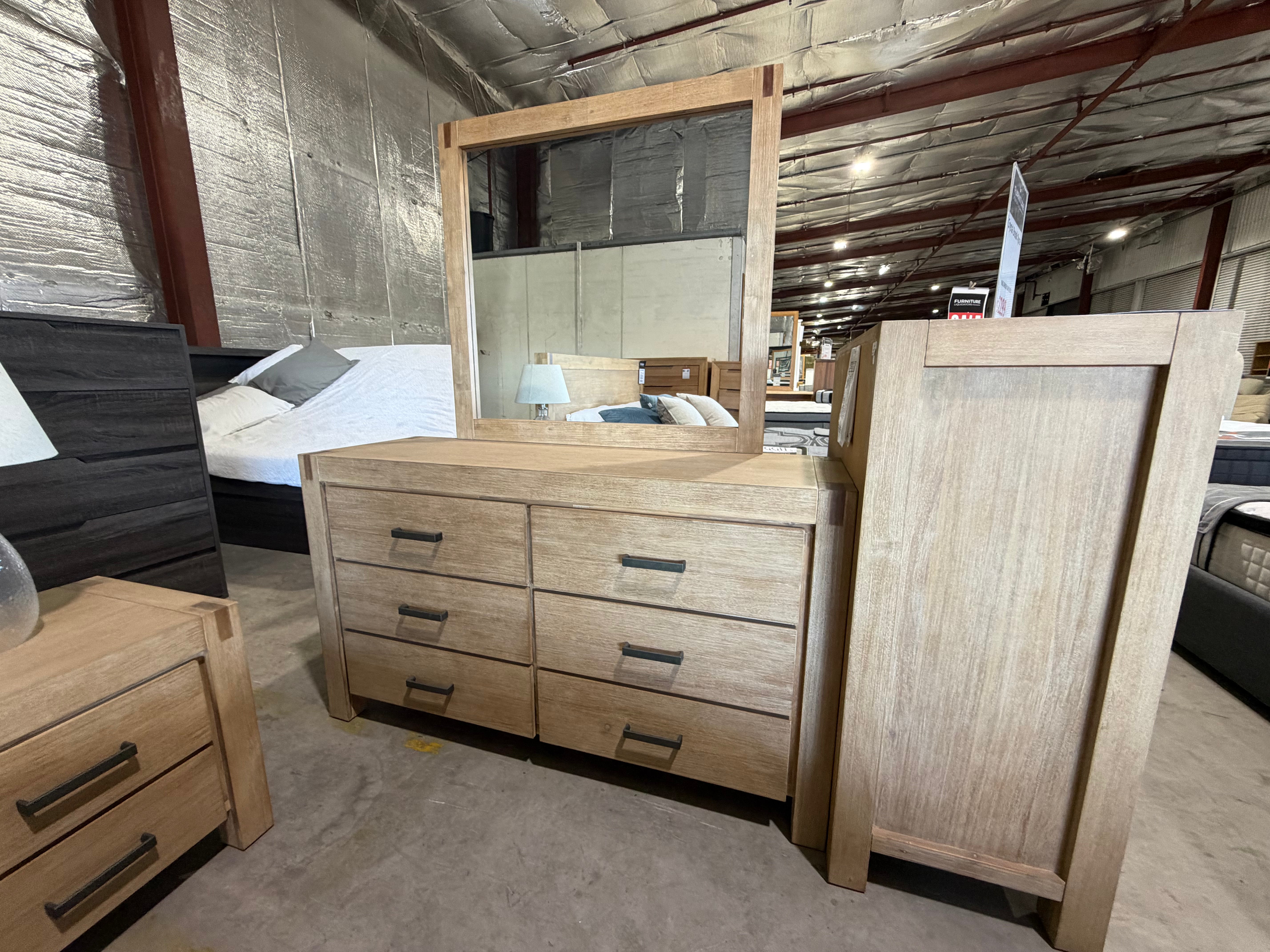 Crystalbrook dressing table inc mirror in acacia timber