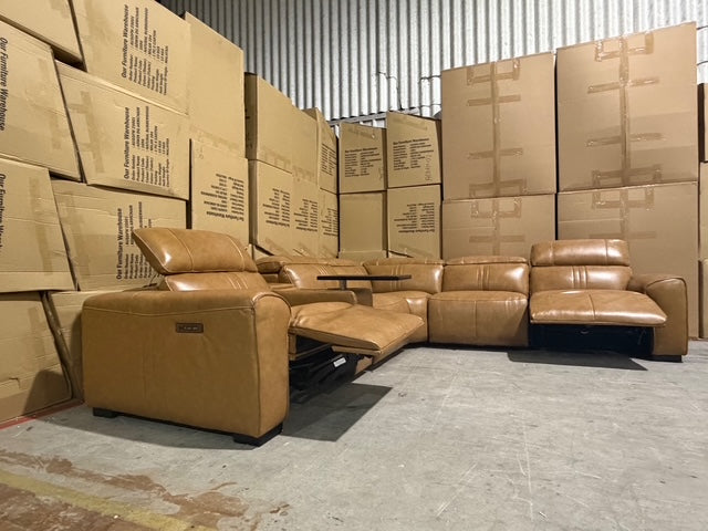 Arlo Modular Lounge With 2 Dual Motion Electric Recliners in Tan