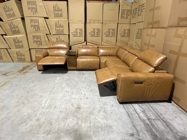 Arlo Modular Lounge With 2 Dual Motion Electric Recliners in Tan
