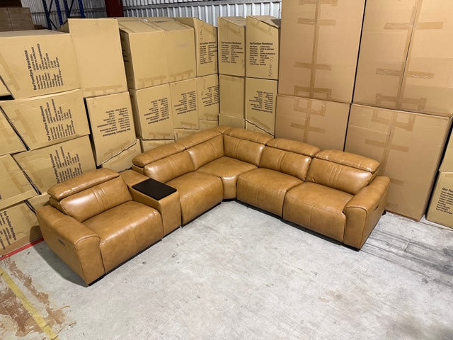 Arlo Modular Lounge With 2 Dual Motion Electric Recliners in Tan
