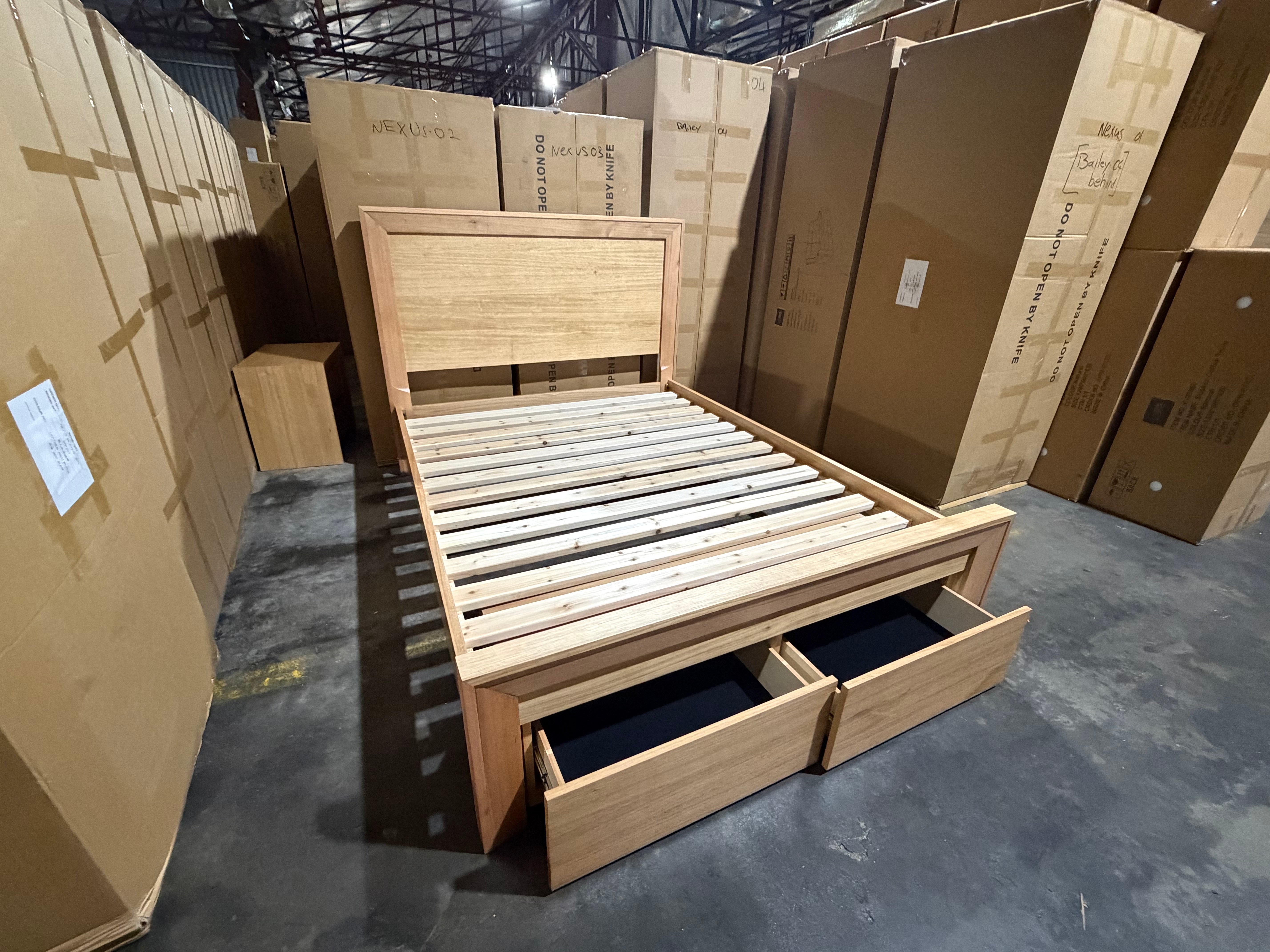 Ottawa Queen Size 4 Pce Tallboy Package