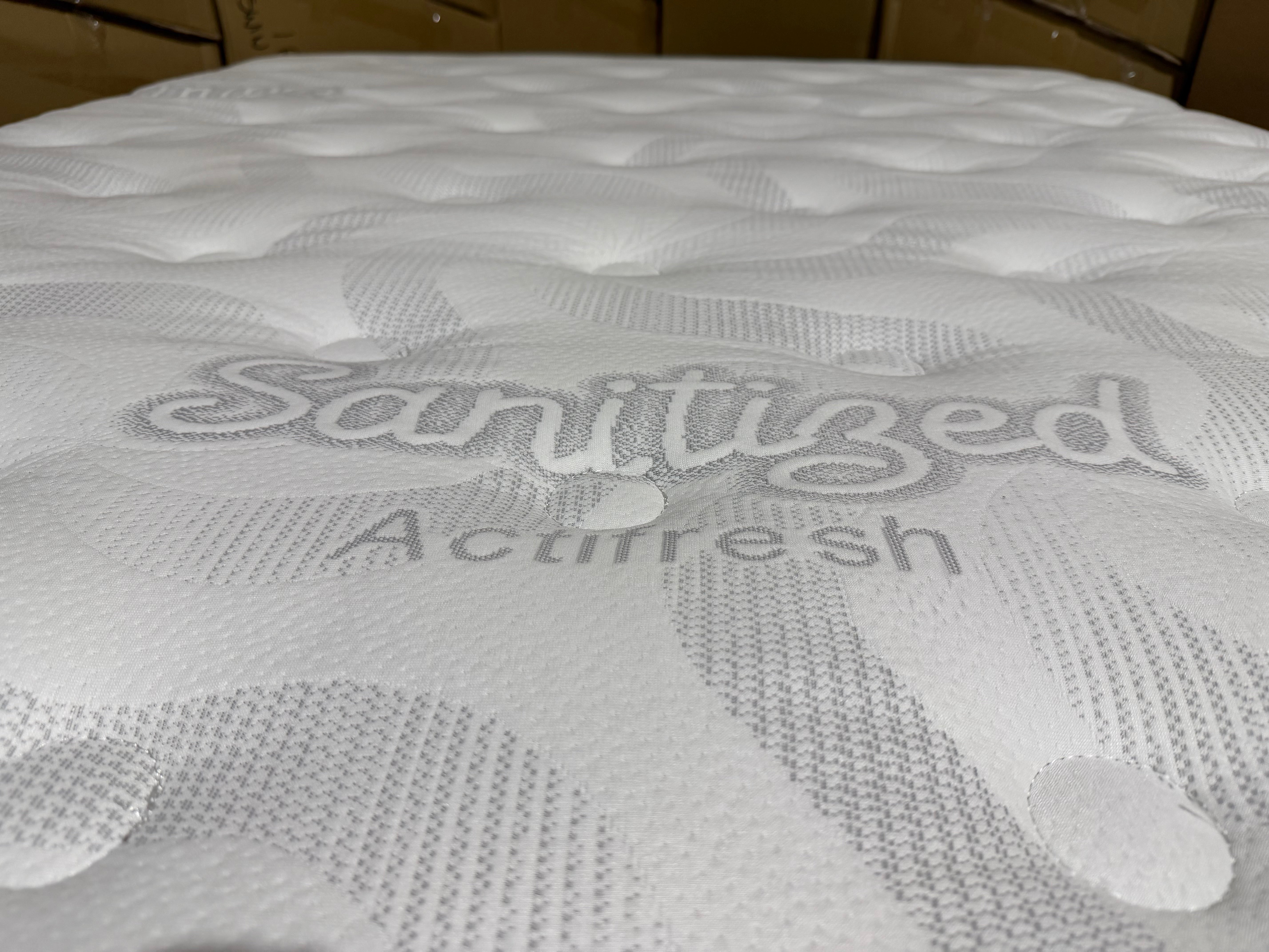 Copenhagen King size mattress Medium Feel