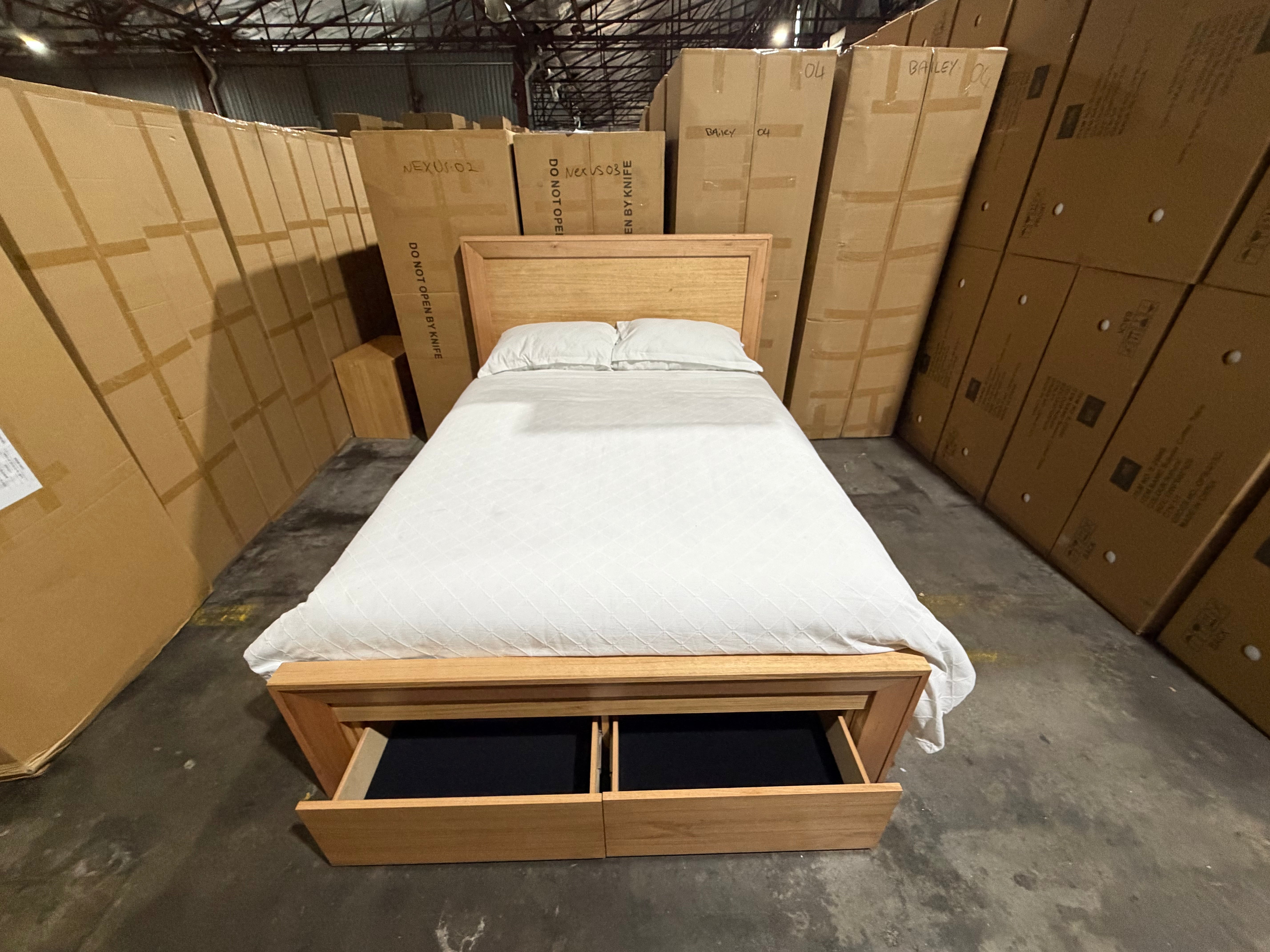 Ottawa Bedroom Range Queen Size 4 Pce Dresser Package