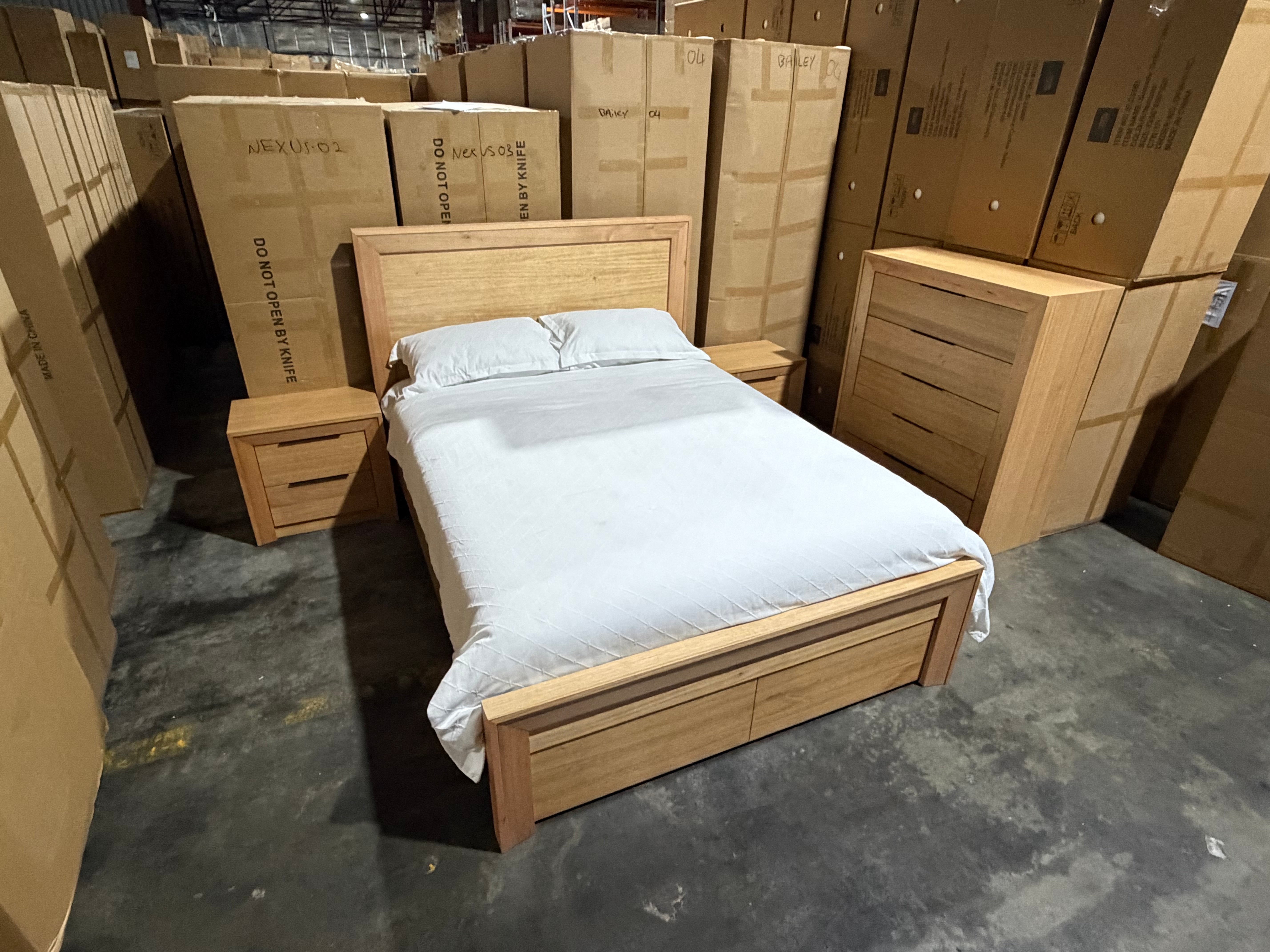 Ottawa Queen Size 4 Pce Tallboy Package