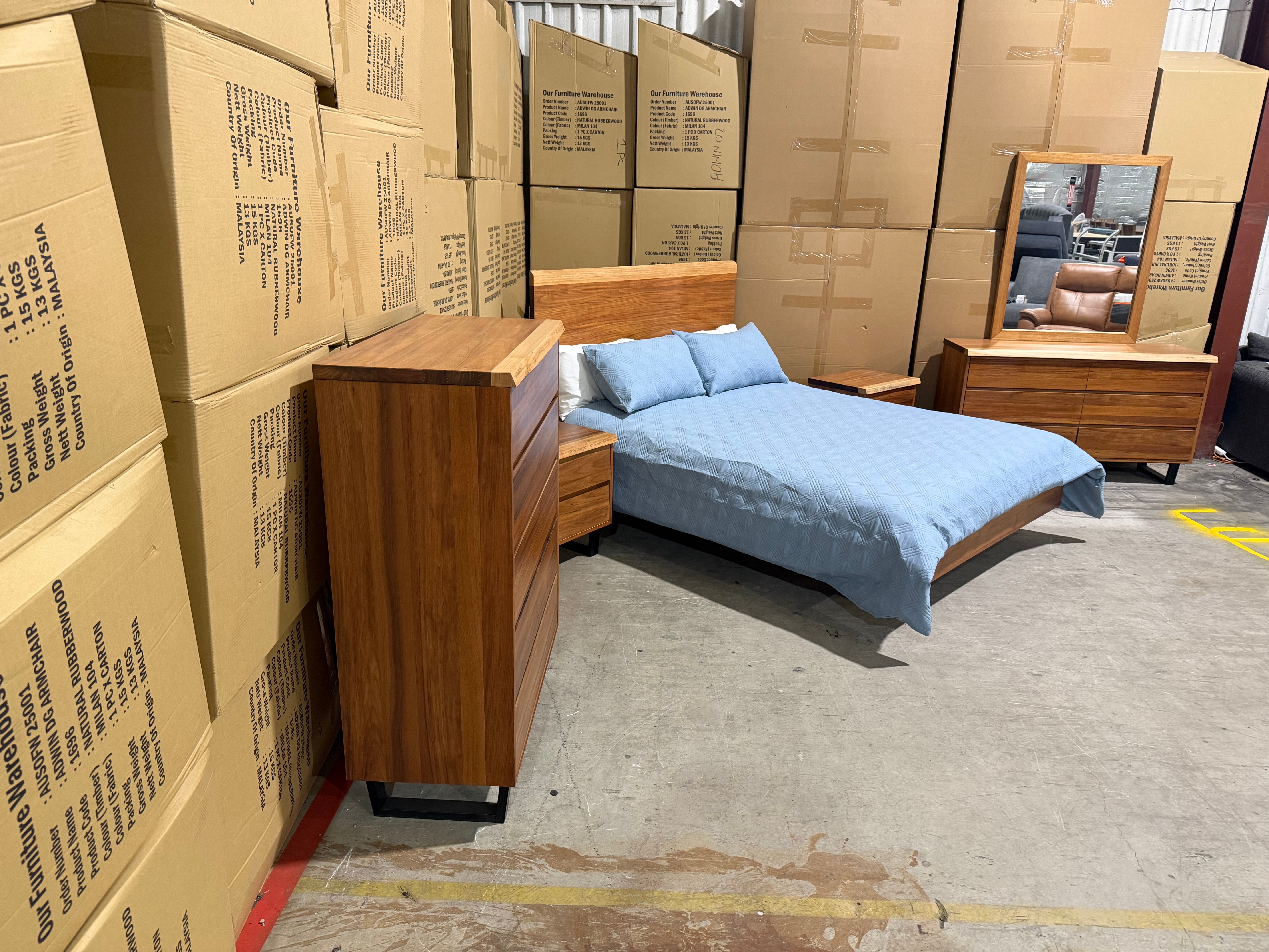 Highland 4 Piece Bedroom Tallboy suite