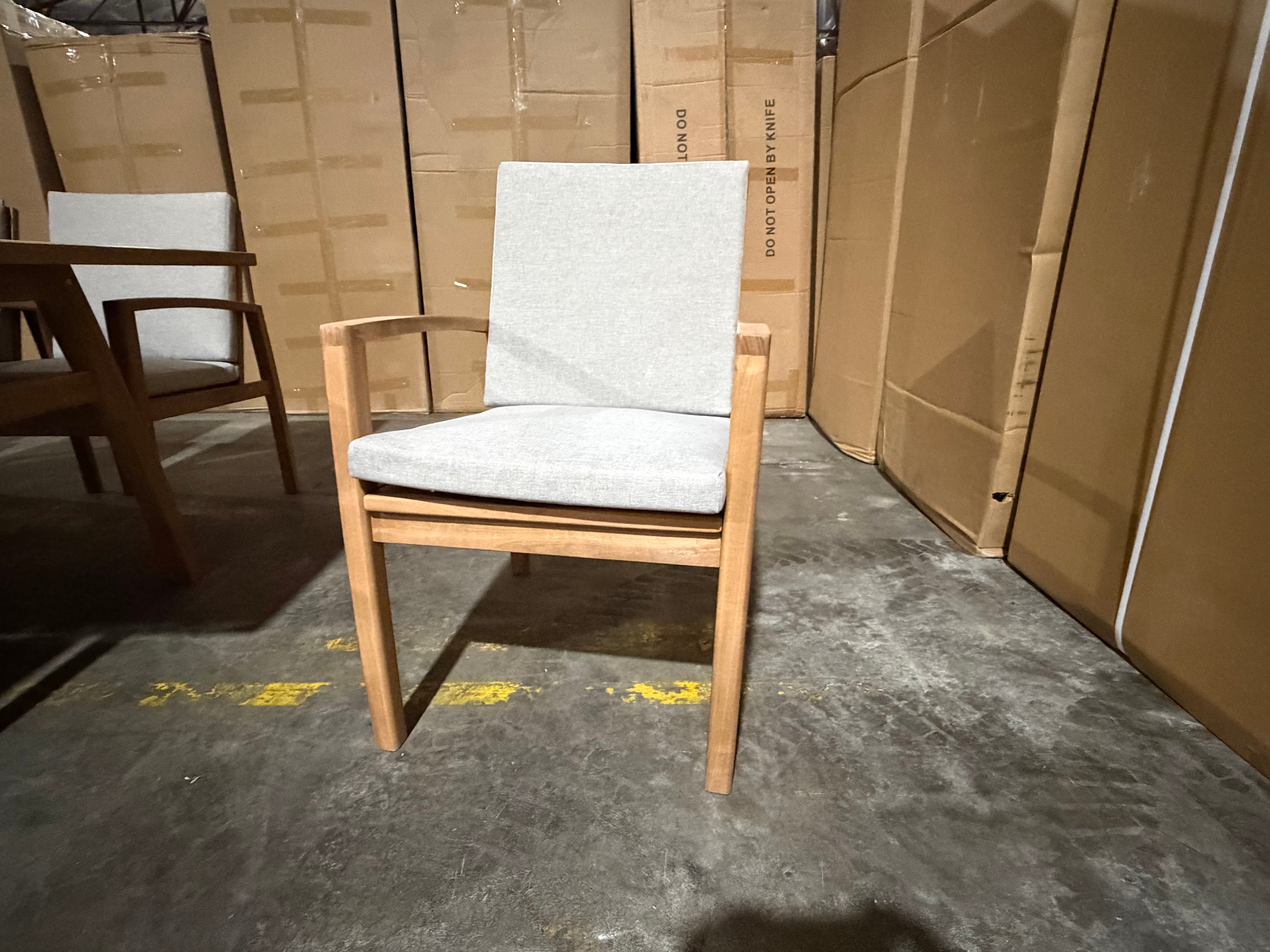Sawyer 9pce Outdoor Setting 2400 table 8 X Chairs