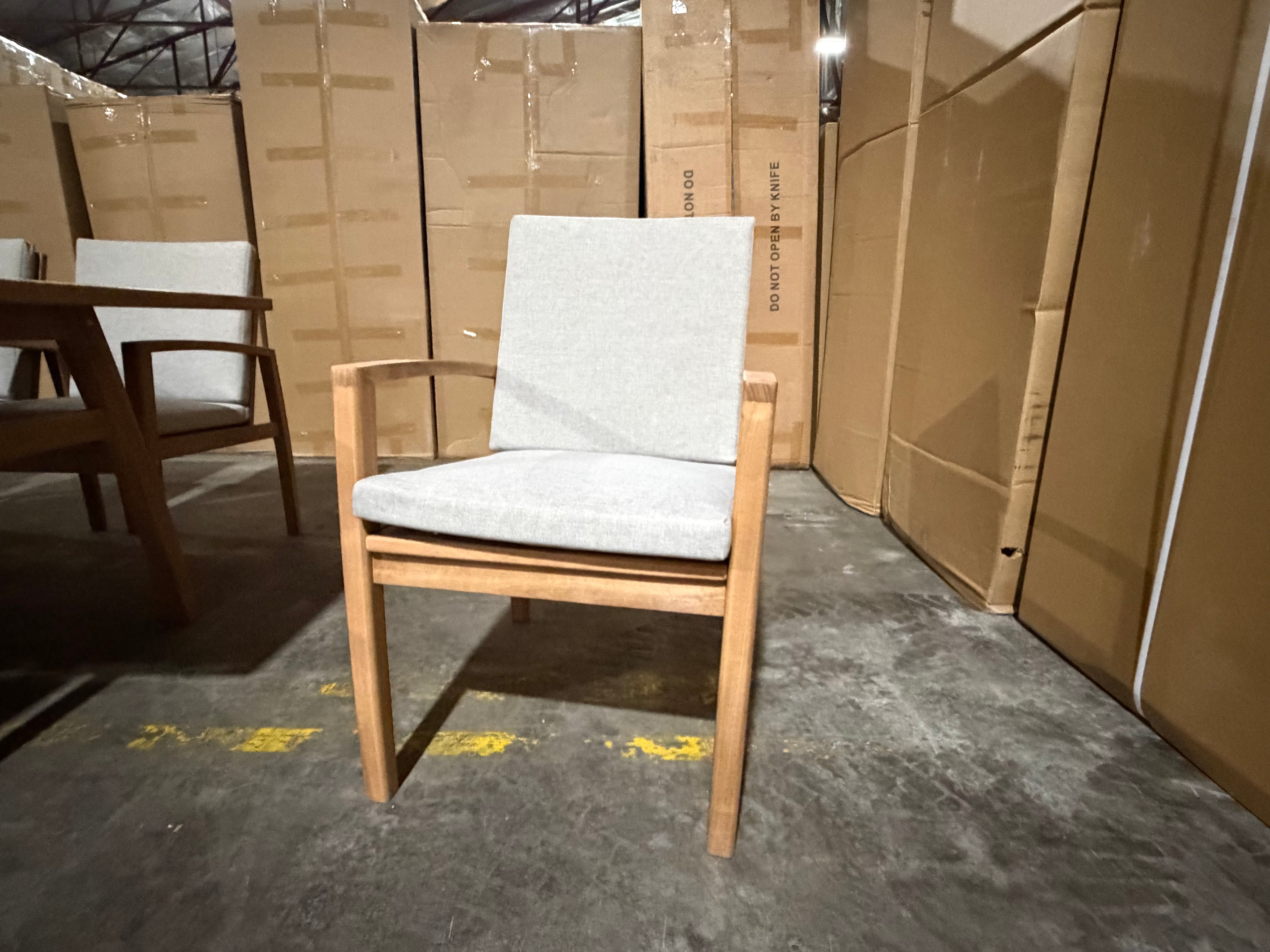 Sawyer 9pce Outdoor Setting 2400 table 8 X Chairs