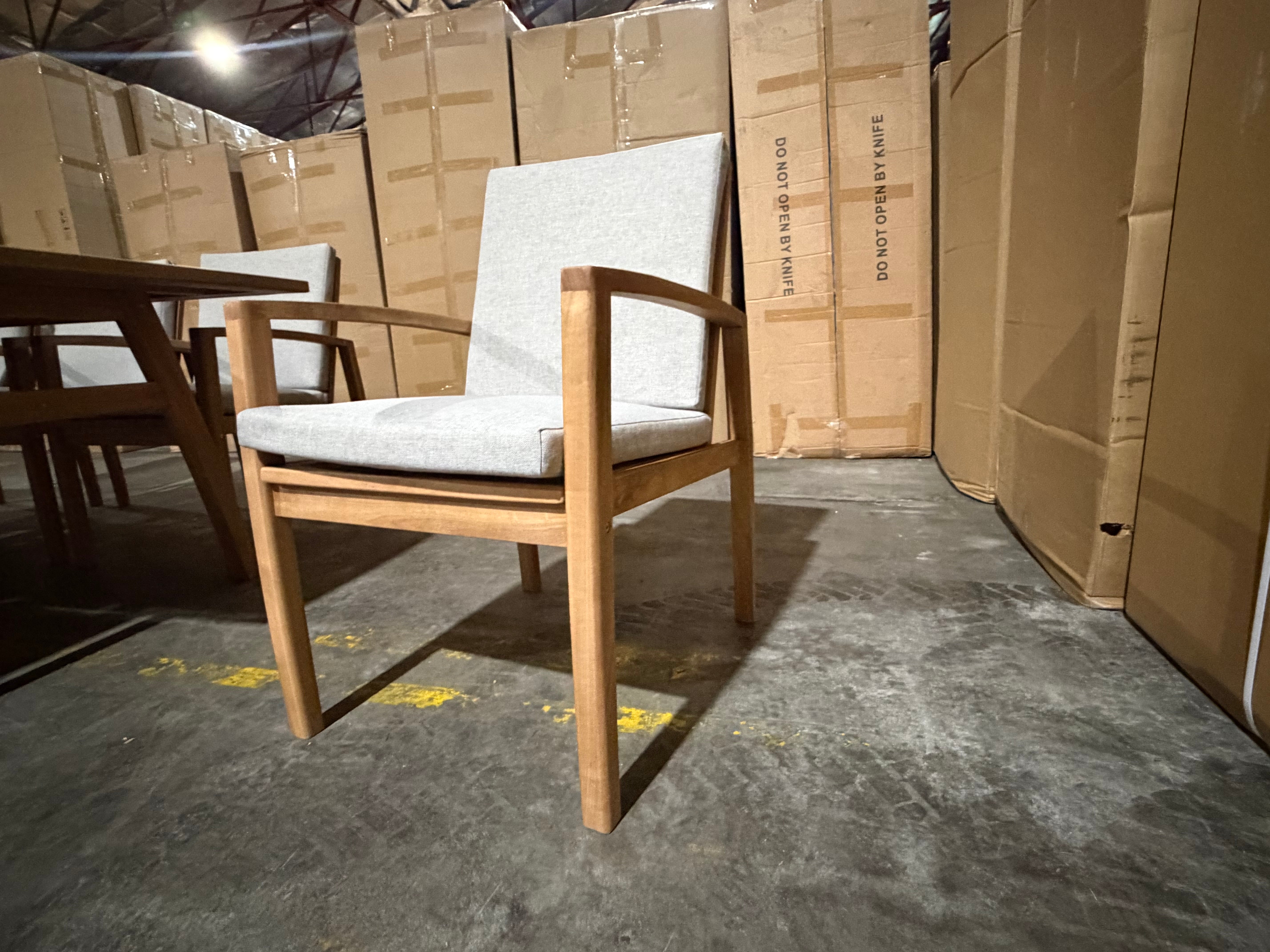 Sawyer 9pce Outdoor Setting 2400 table 8 X Chairs