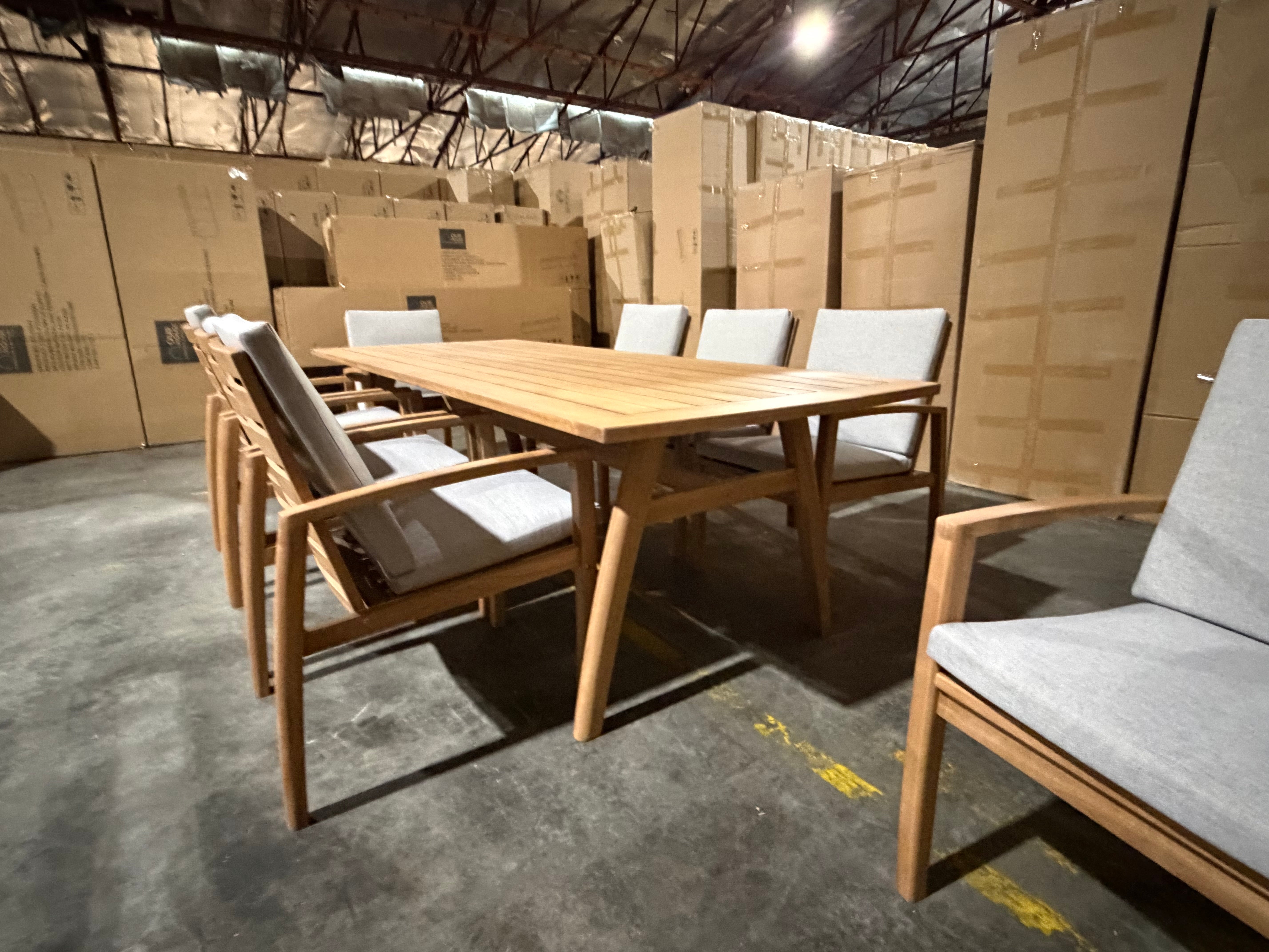 Sawyer 9pce Outdoor Setting 2400 table 8 X Chairs