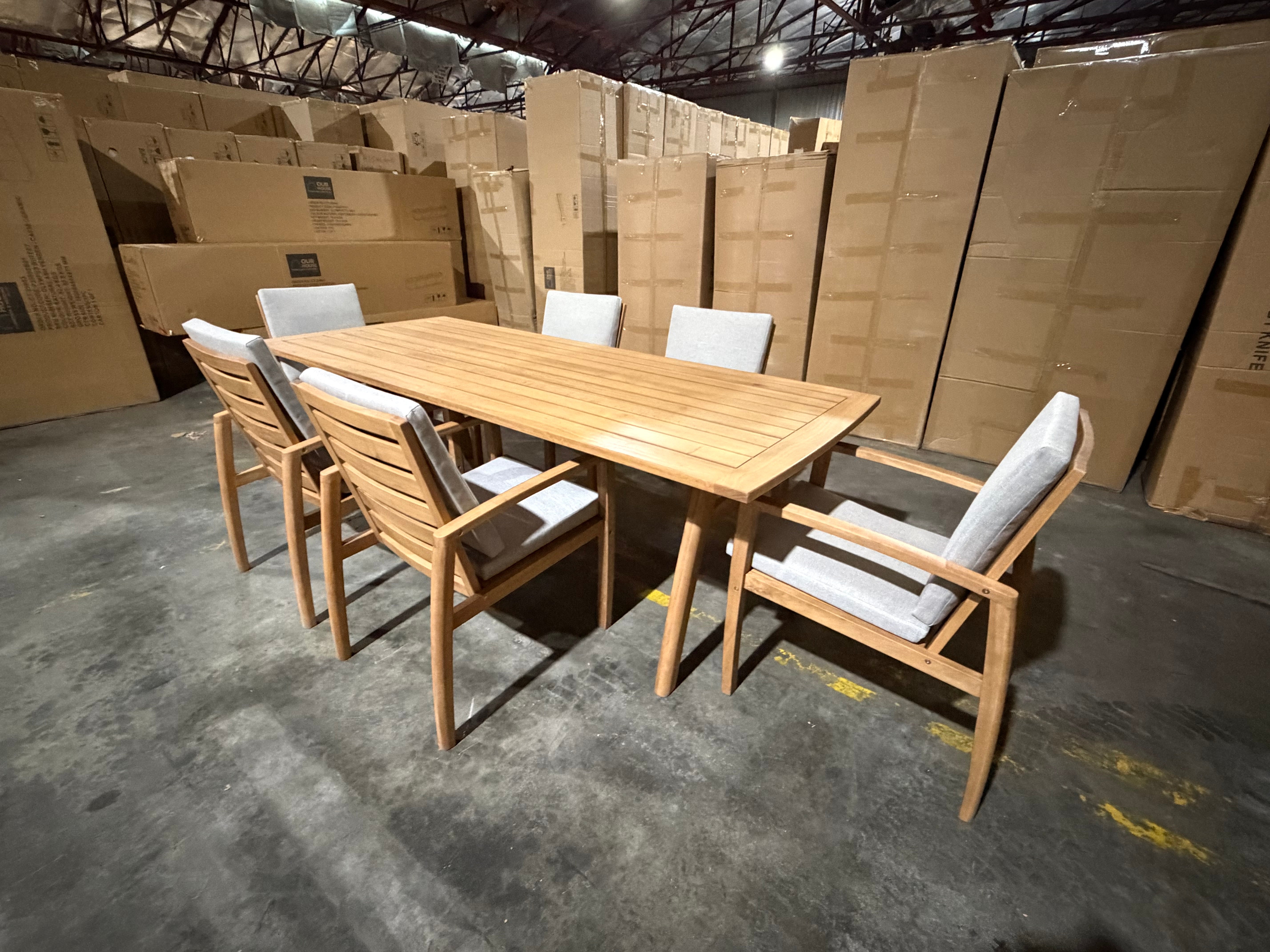 Sawyer 7 PCE Outdoor Setting 2100 table 6 X Chairs