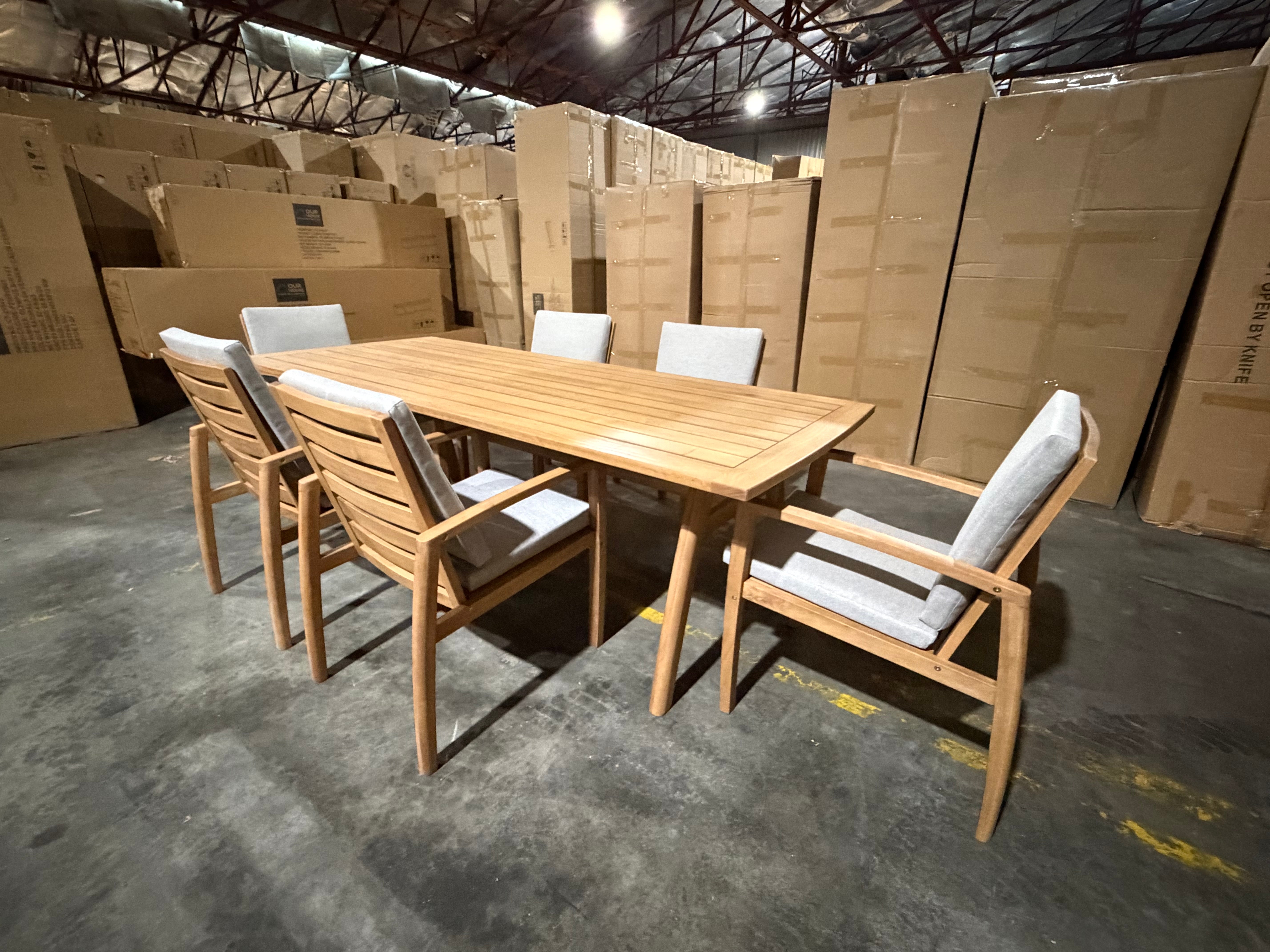 Sawyer 7 PCE Outdoor Setting 2100 table 6 X Chairs