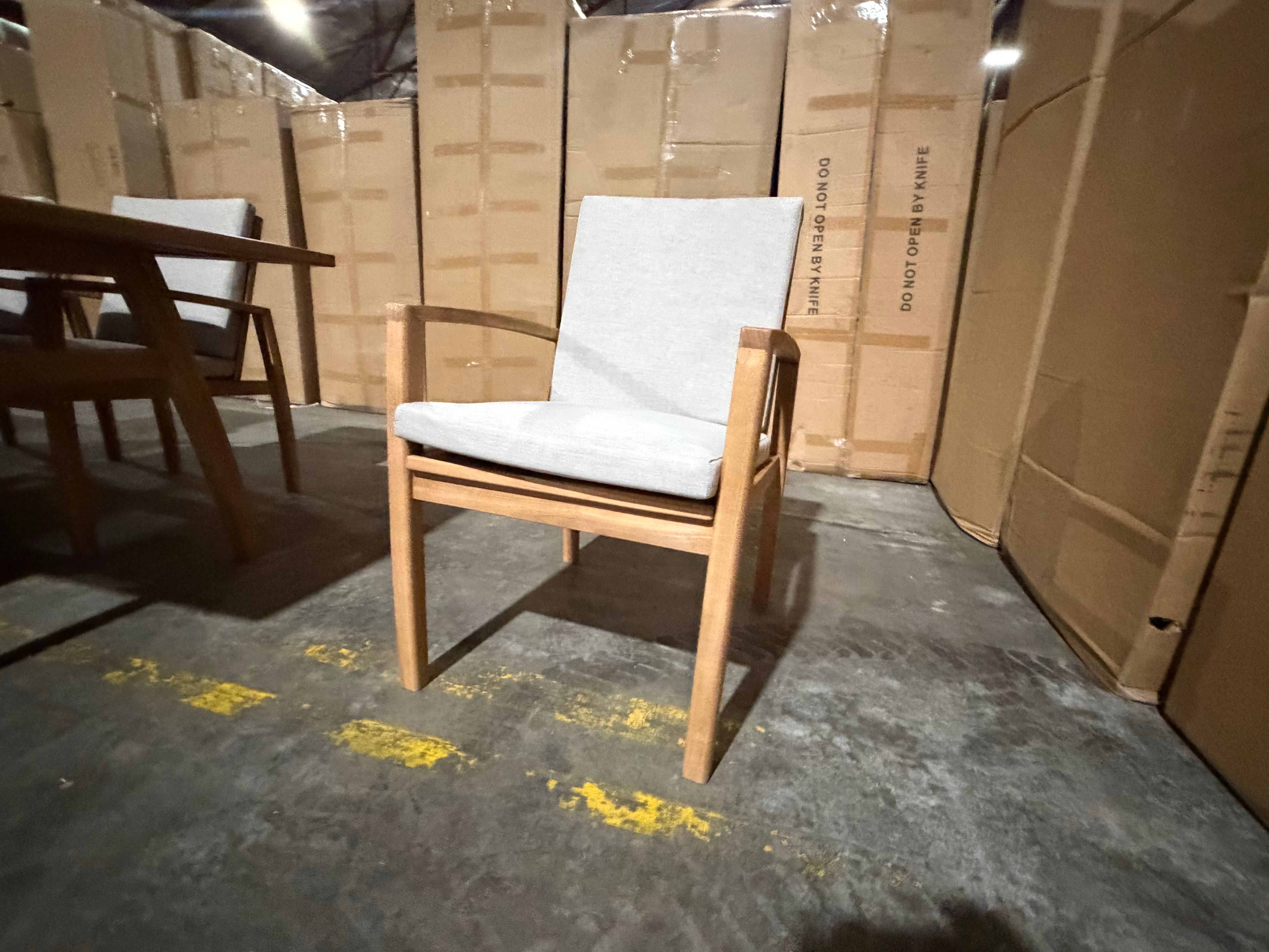 Sawyer 7 PCE Outdoor Setting 2100 table 6 X Chairs
