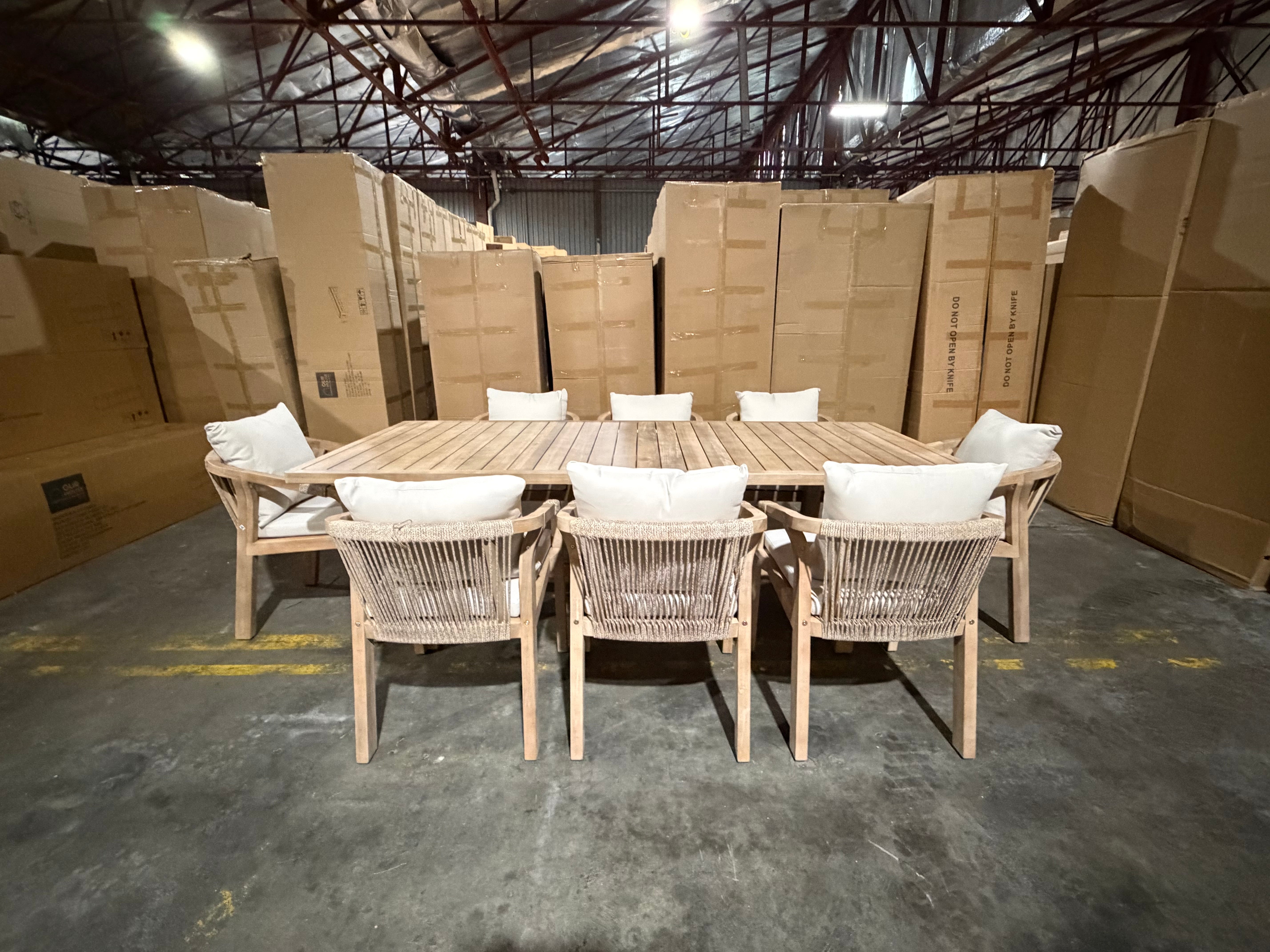 Replay 9pce Outdoor Setting 2300 Table &  8 X Chairs
