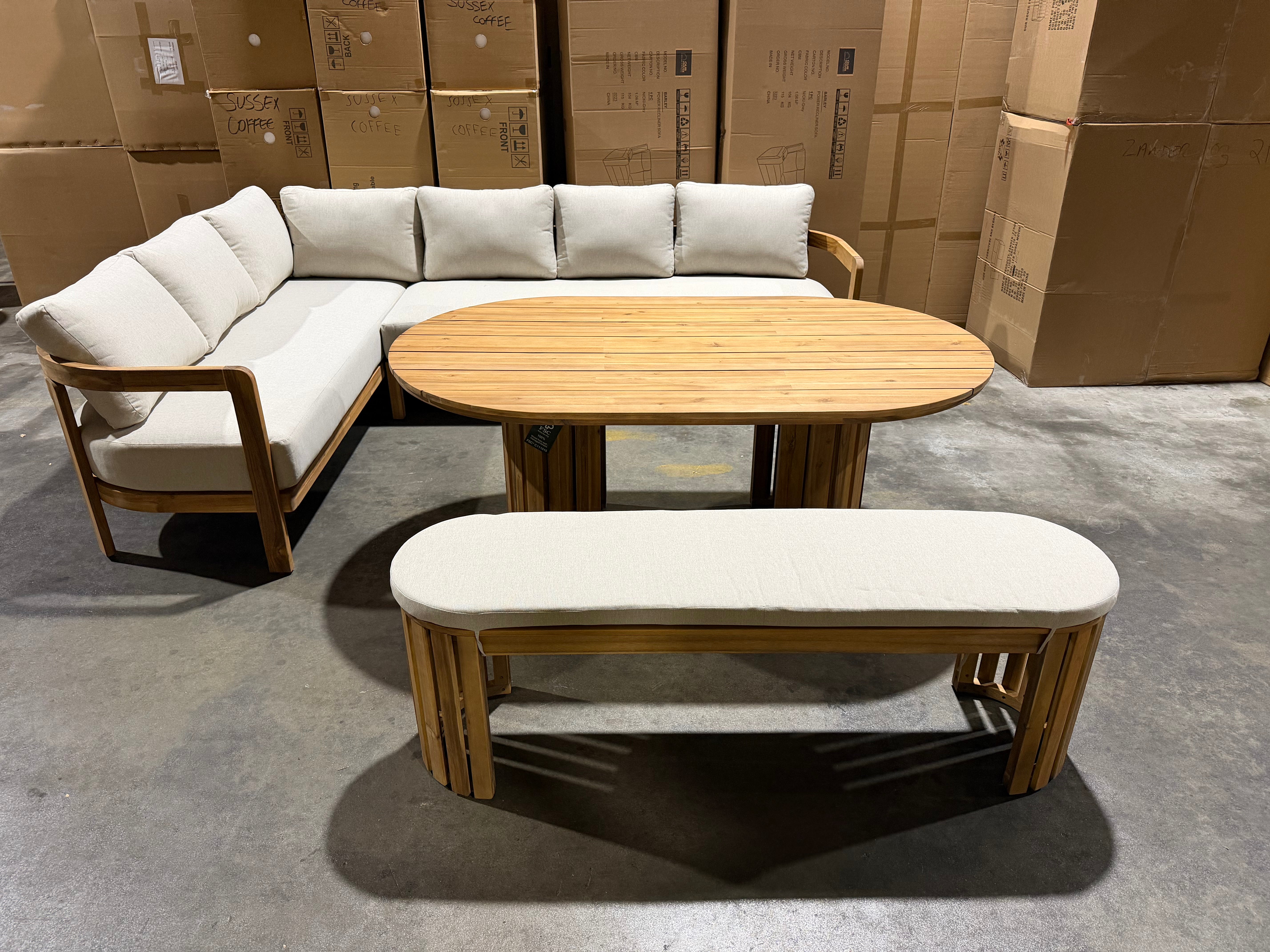 Volare Outdoor Dining Setting CNR Lounge 1700 Table & Bench Seat