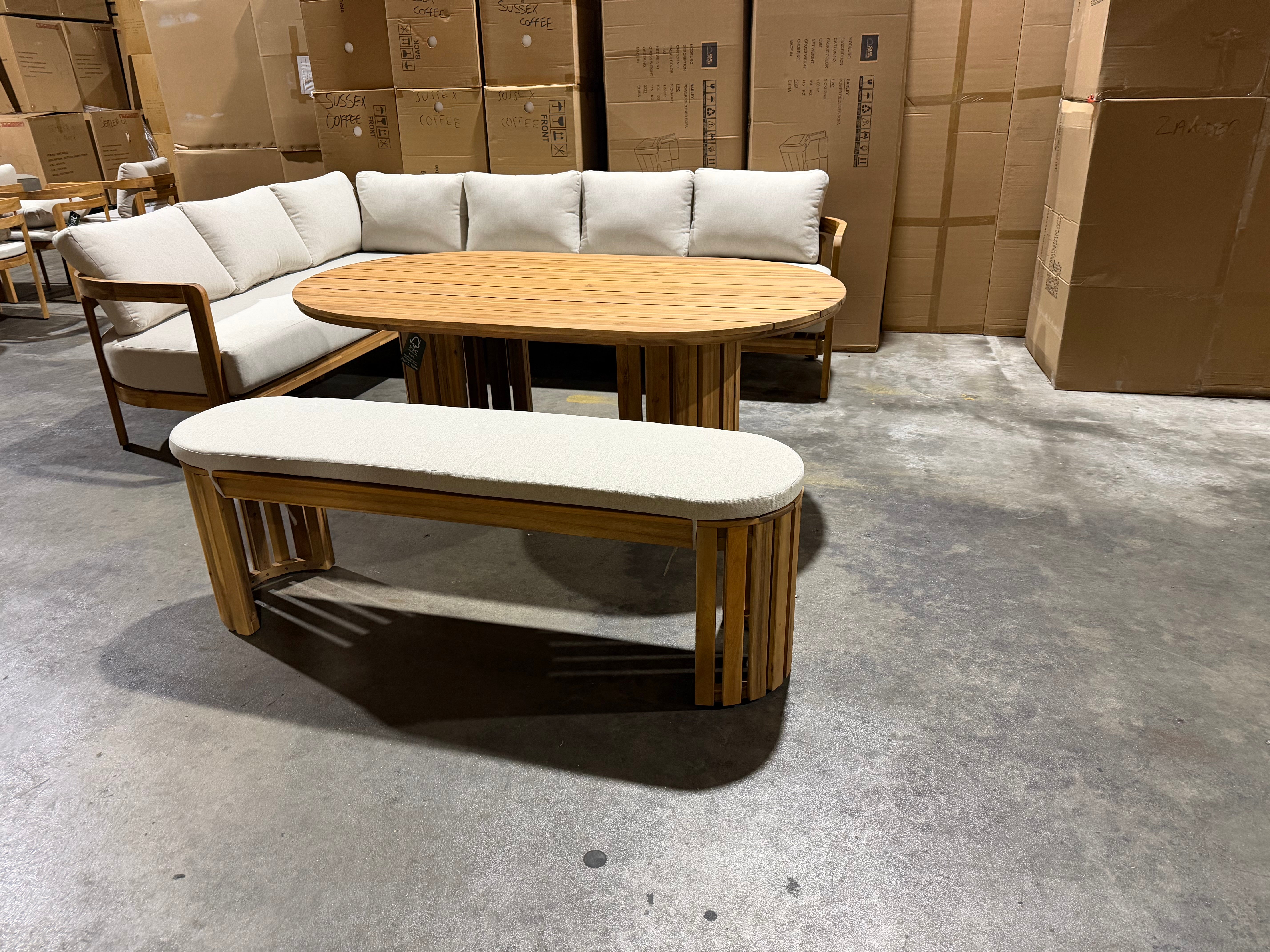 Volare Outdoor Dining Setting CNR Lounge 1700 Table & Bench Seat