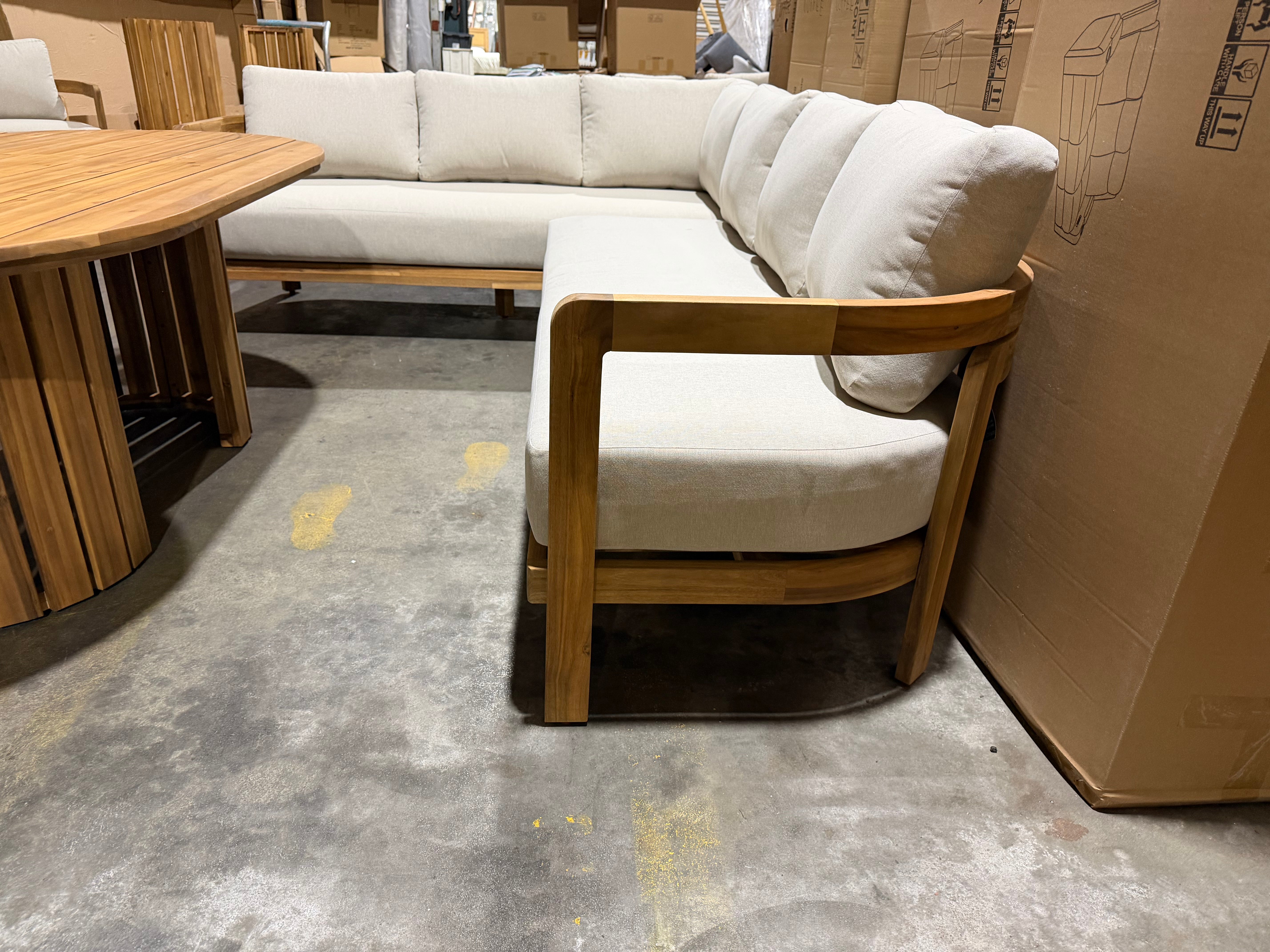 Volare Outdoor Dining Setting CNR Lounge 1700 Table & Bench Seat