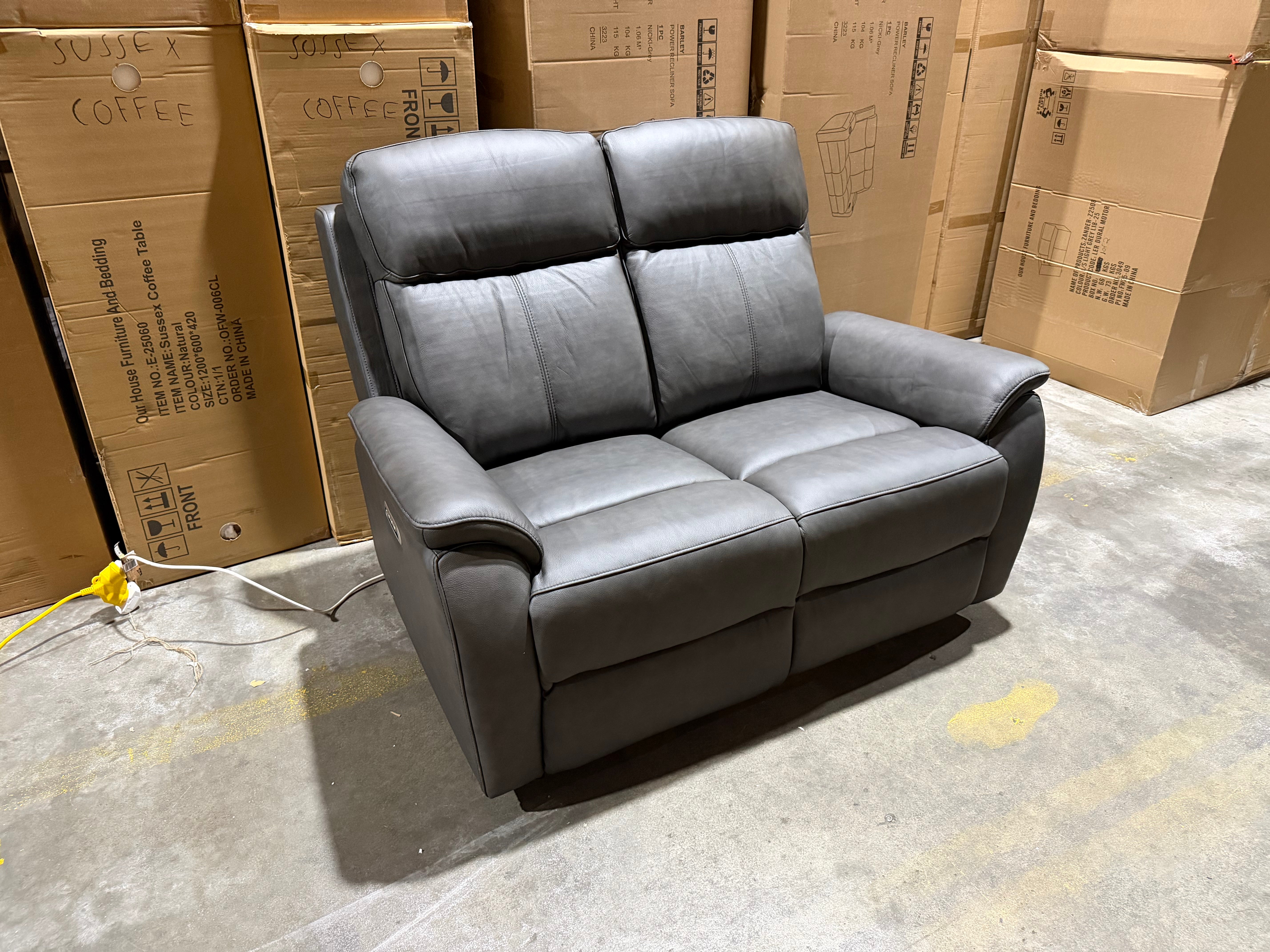 Icon 2+1+1 Lounge Package In Matte Black Triple Motion