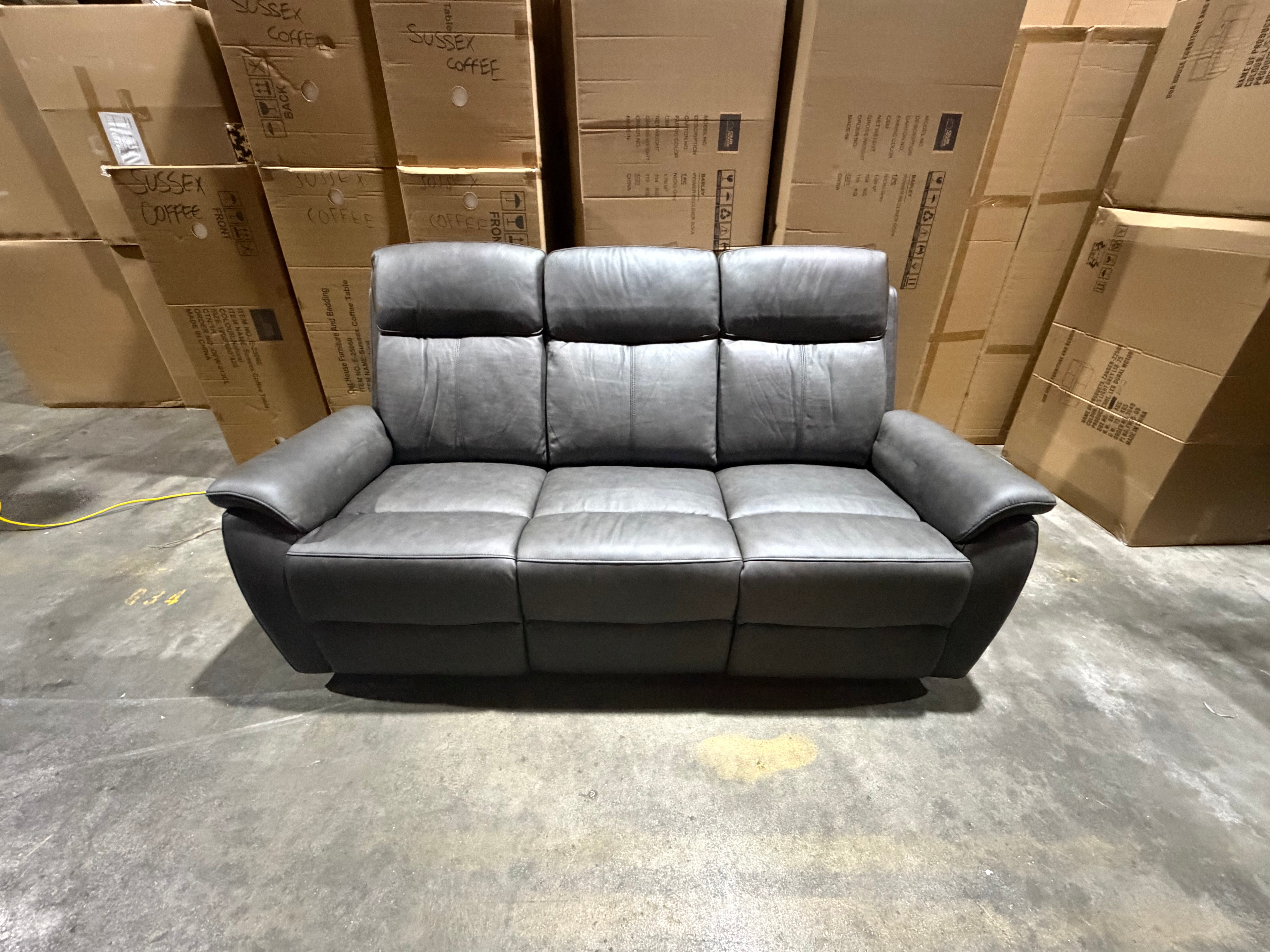 Icon 3 Seater With Triple Mech Electric Seat, Headrest & Lumbar In Matte Black