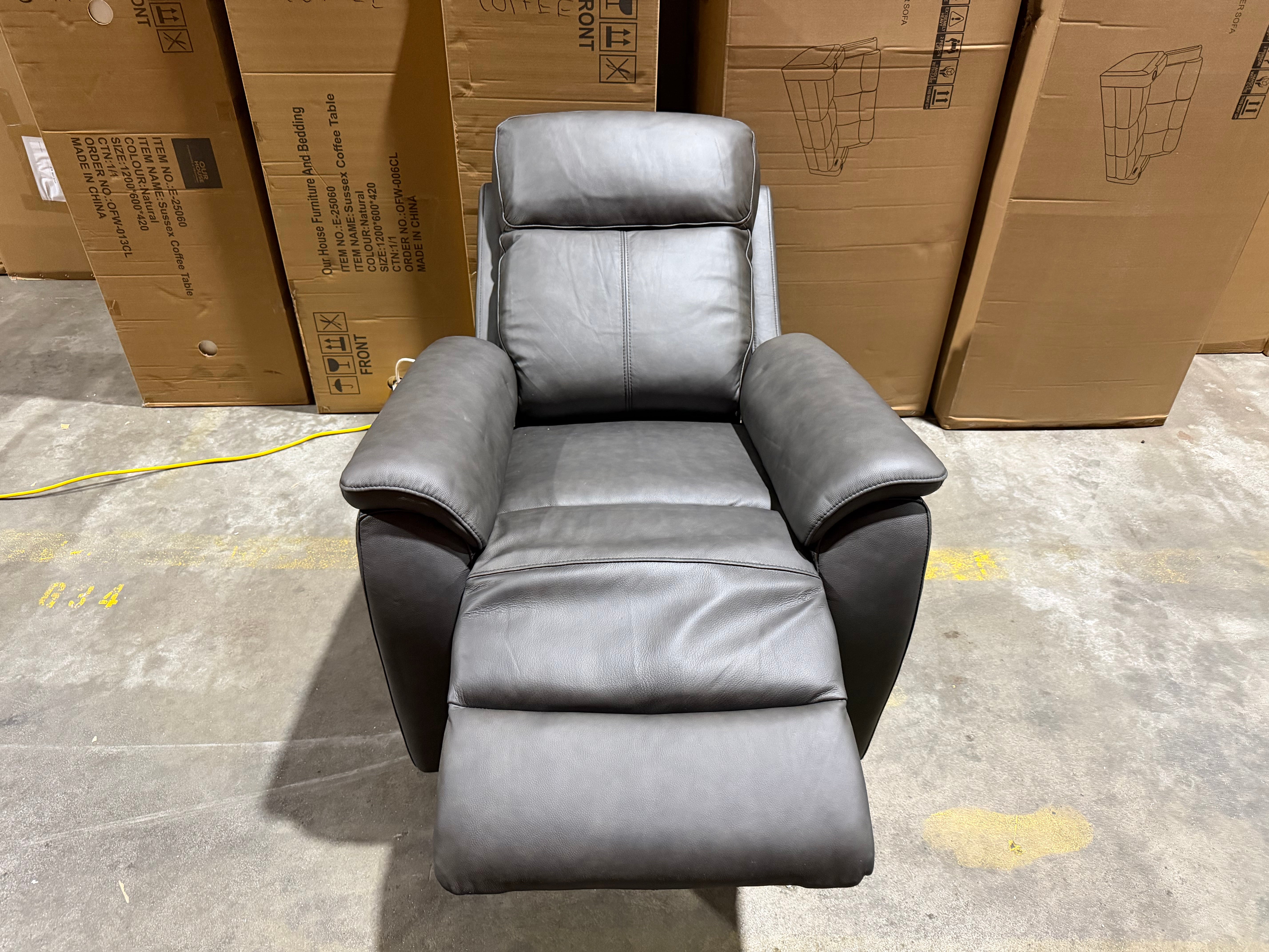 Icon Single Recliner With Triple Mech Electric Seat, Headrest & Lumbar In Matte Black