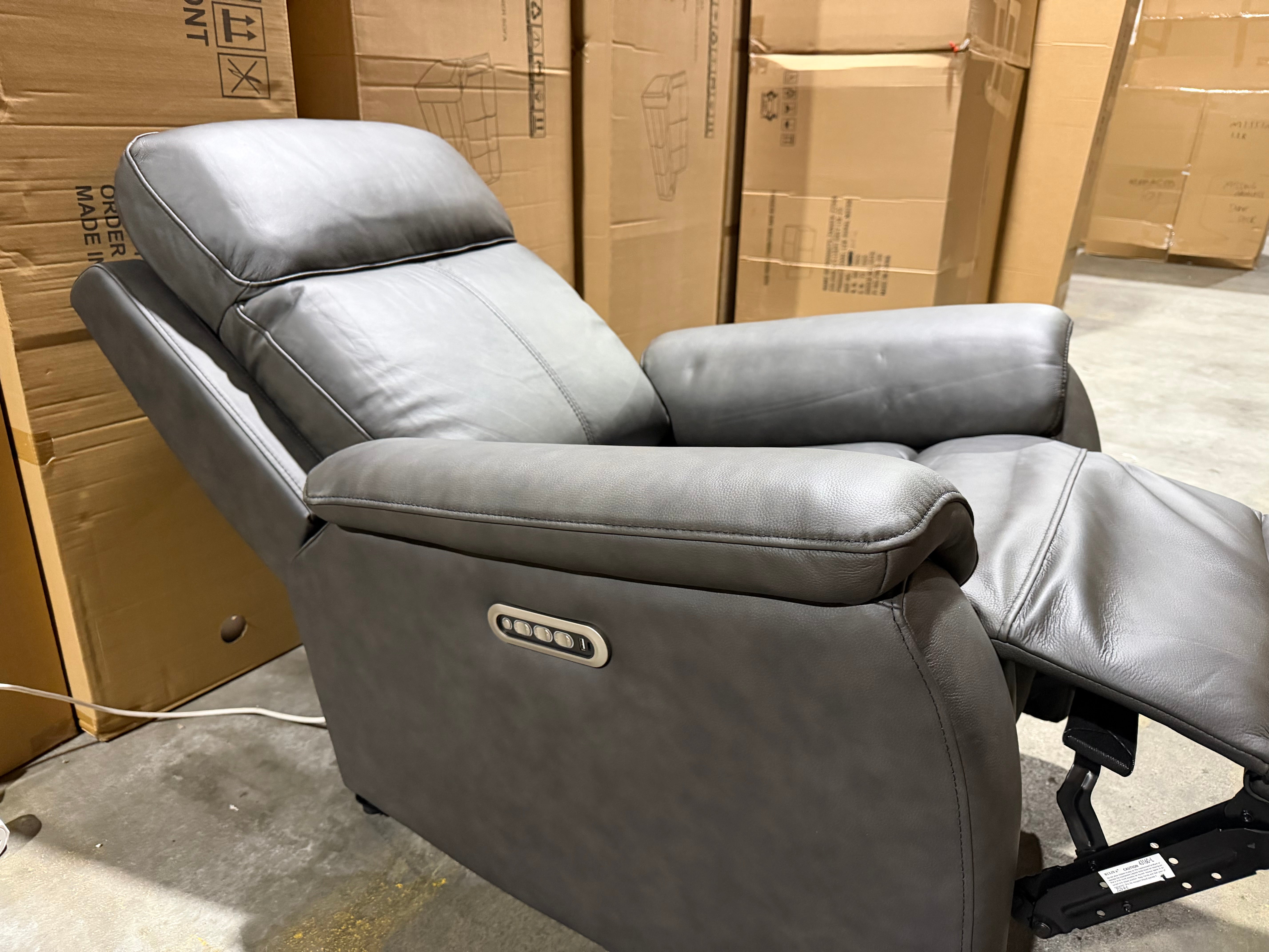 Icon Single Recliner With Triple Mech Electric Seat, Headrest & Lumbar In Matte Black