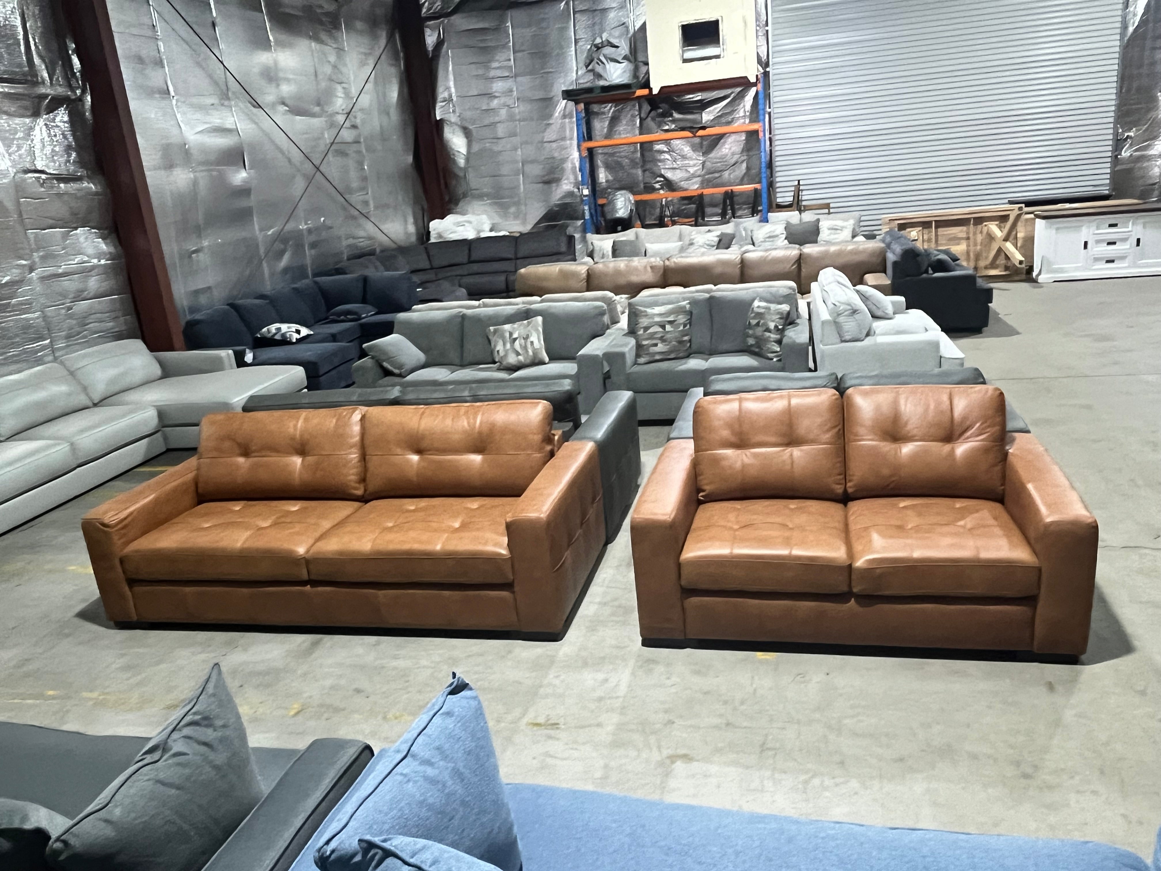 Abbie 3+2 Leather Soa Pair In Tan