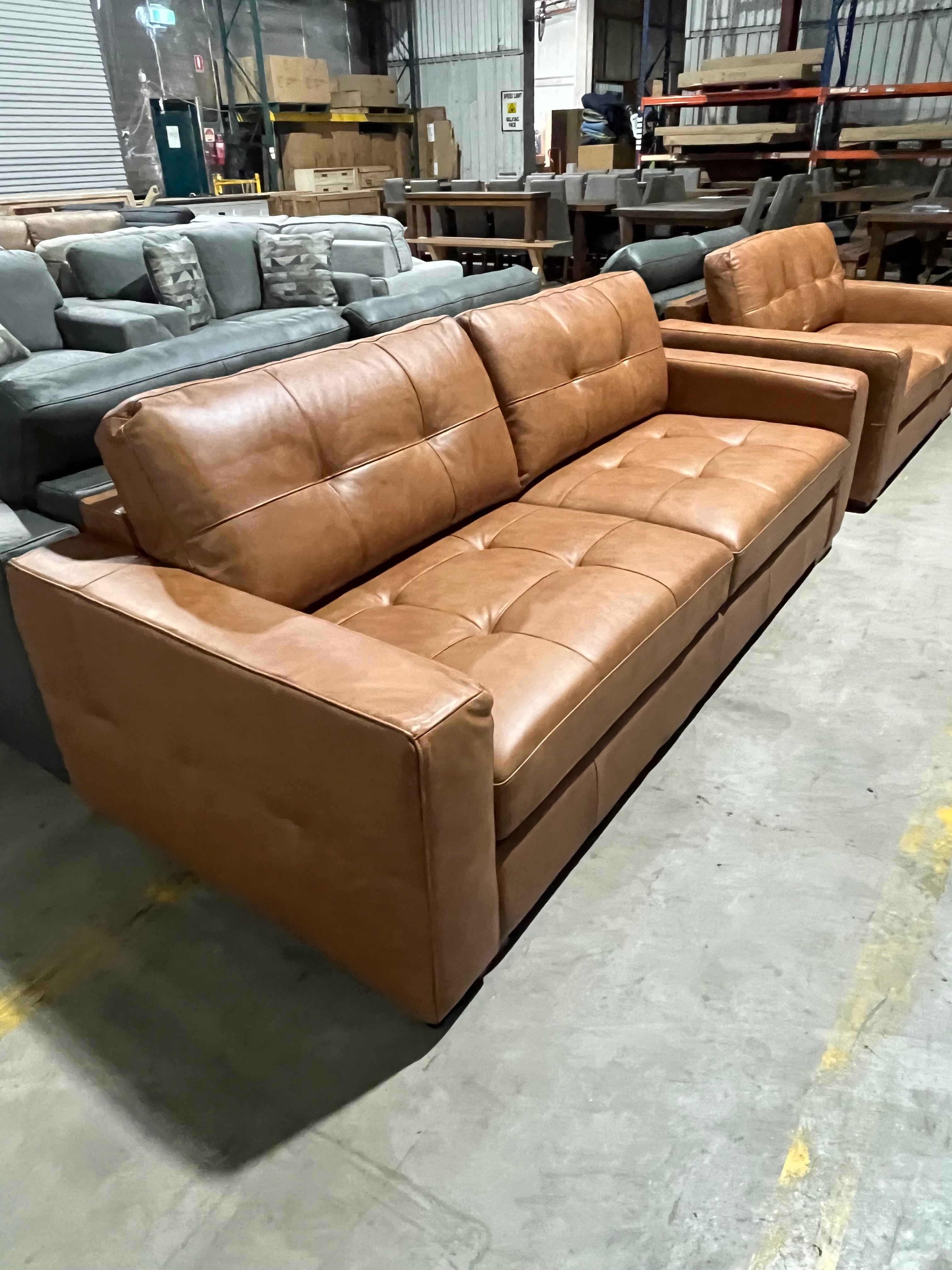 Abbie 3+2 Leather Soa Pair In Tan