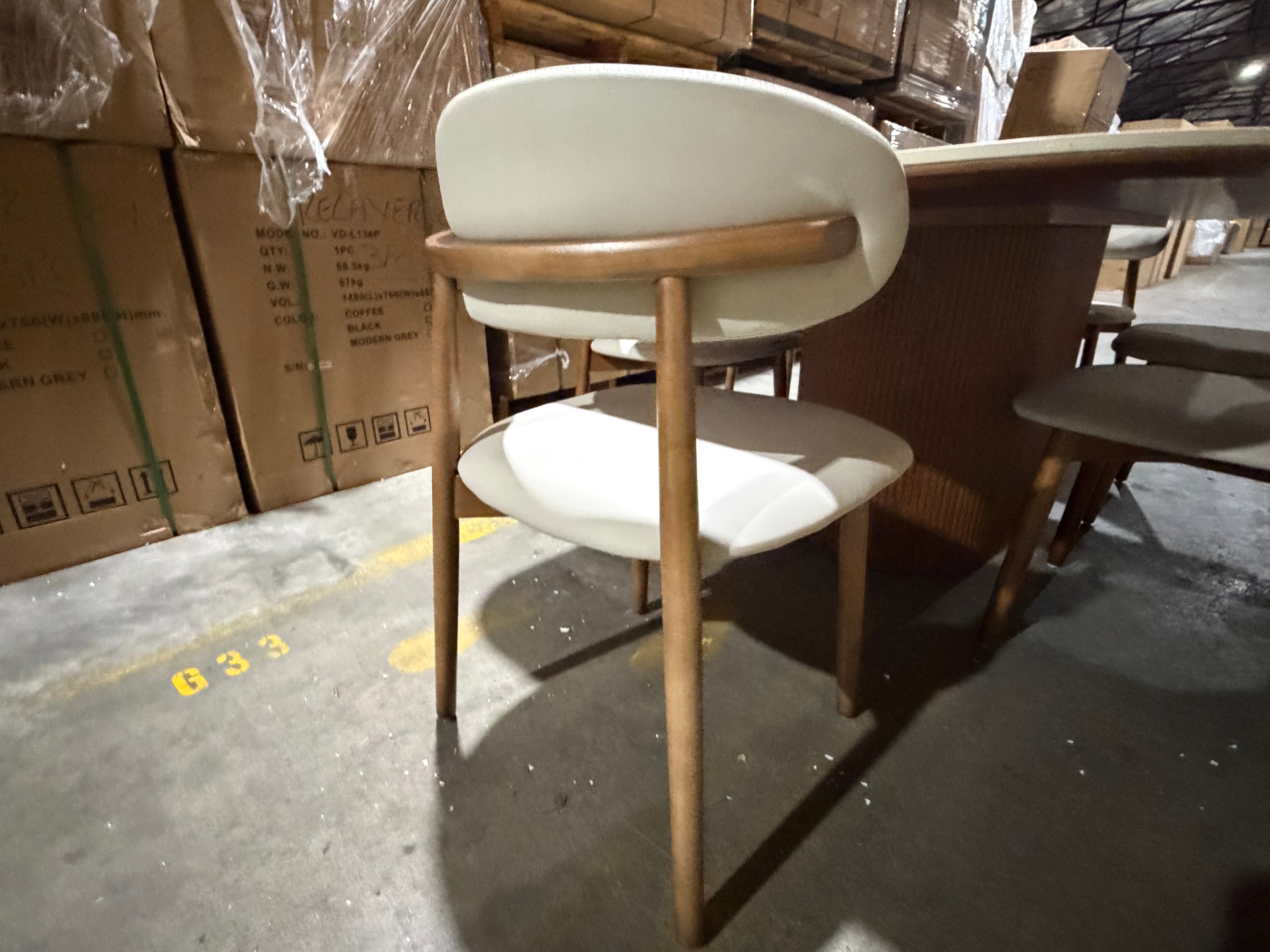 Texas 7pce Dining Setting 1800 Table & 6X PU Chairs