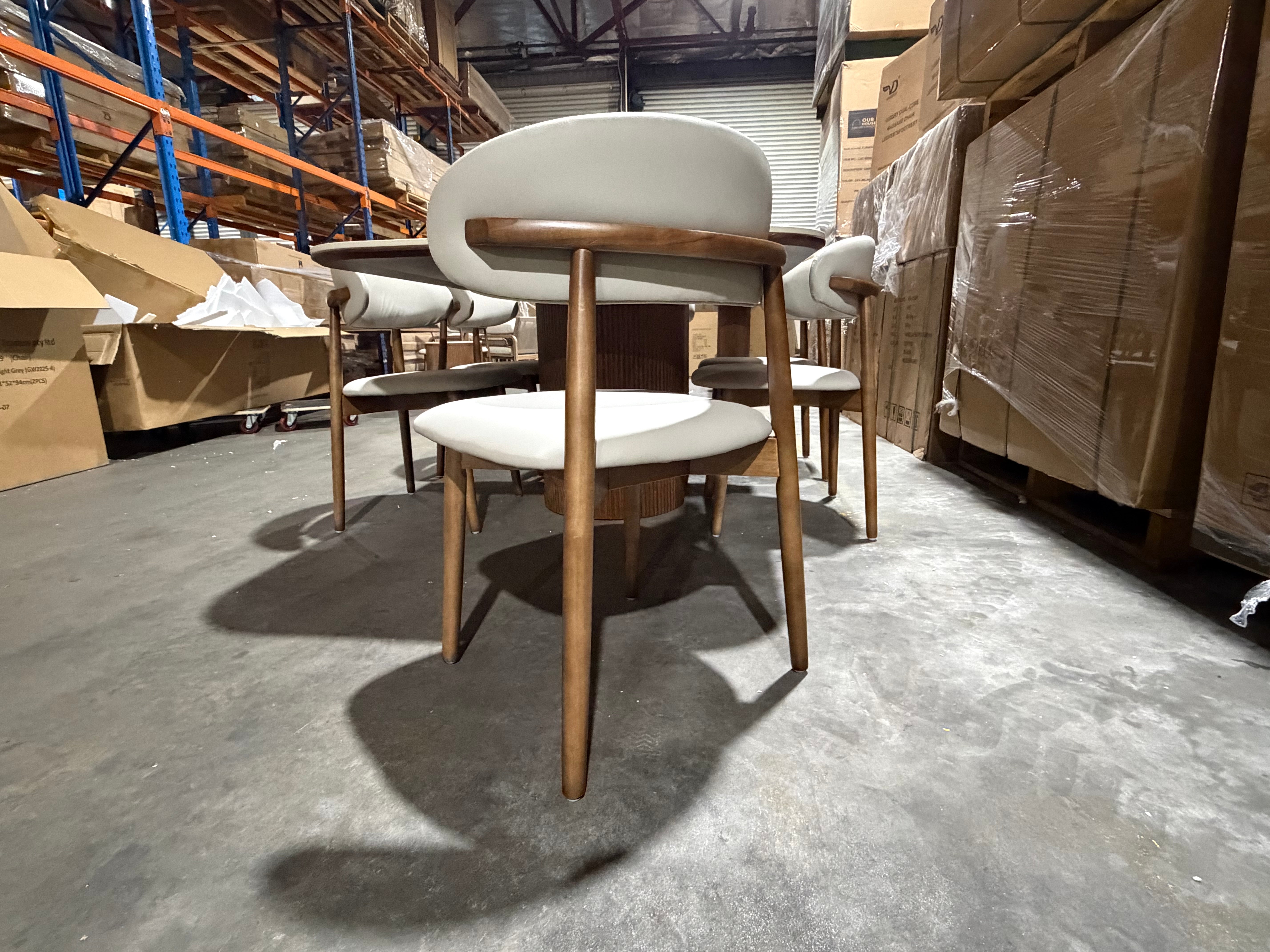 Texas 7pce Dining Setting 1800 Table & 6X PU Chairs