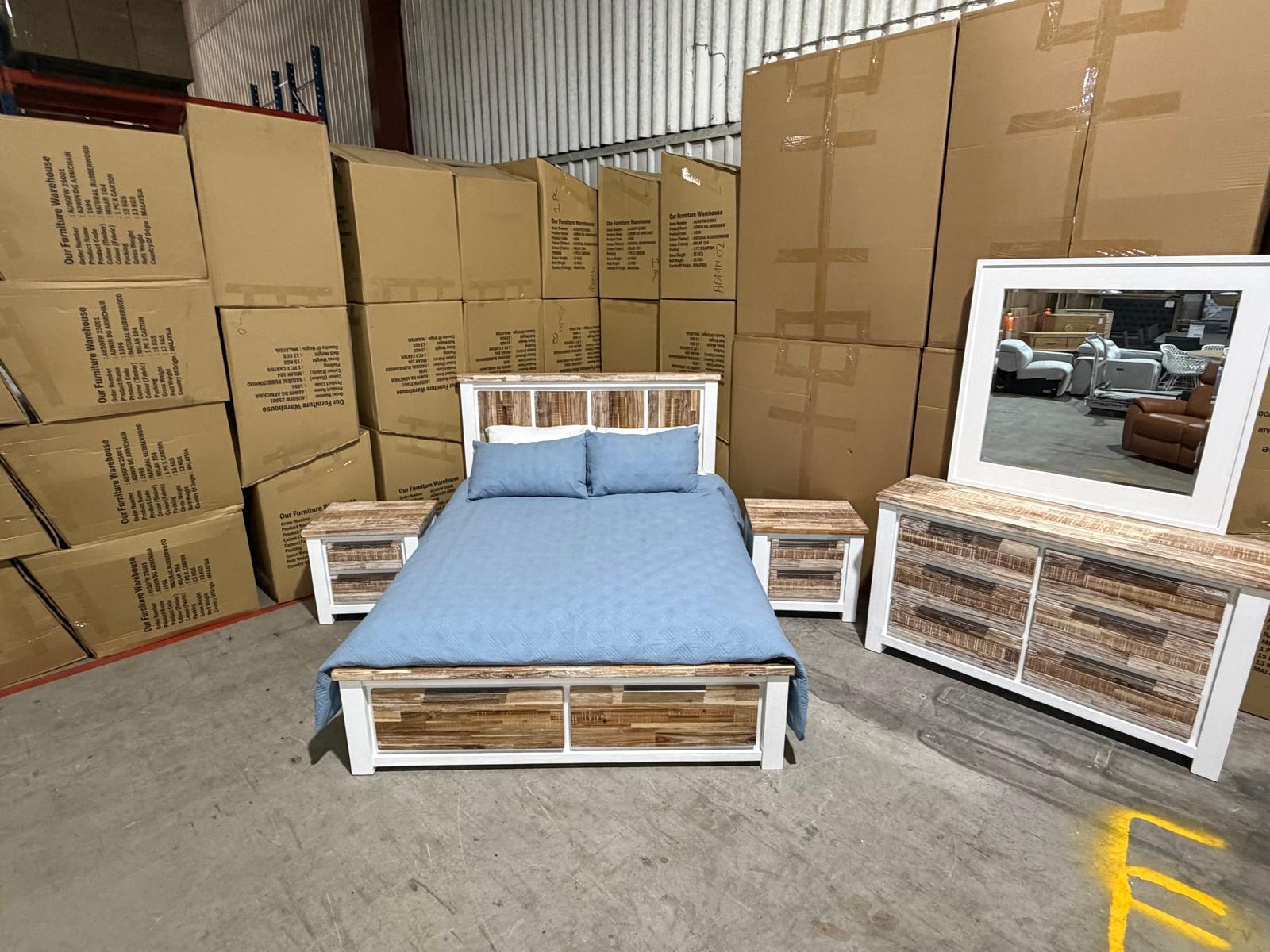 Springbrook Bedroom Range 4 Piece Queen Bedroom Dresser Suite