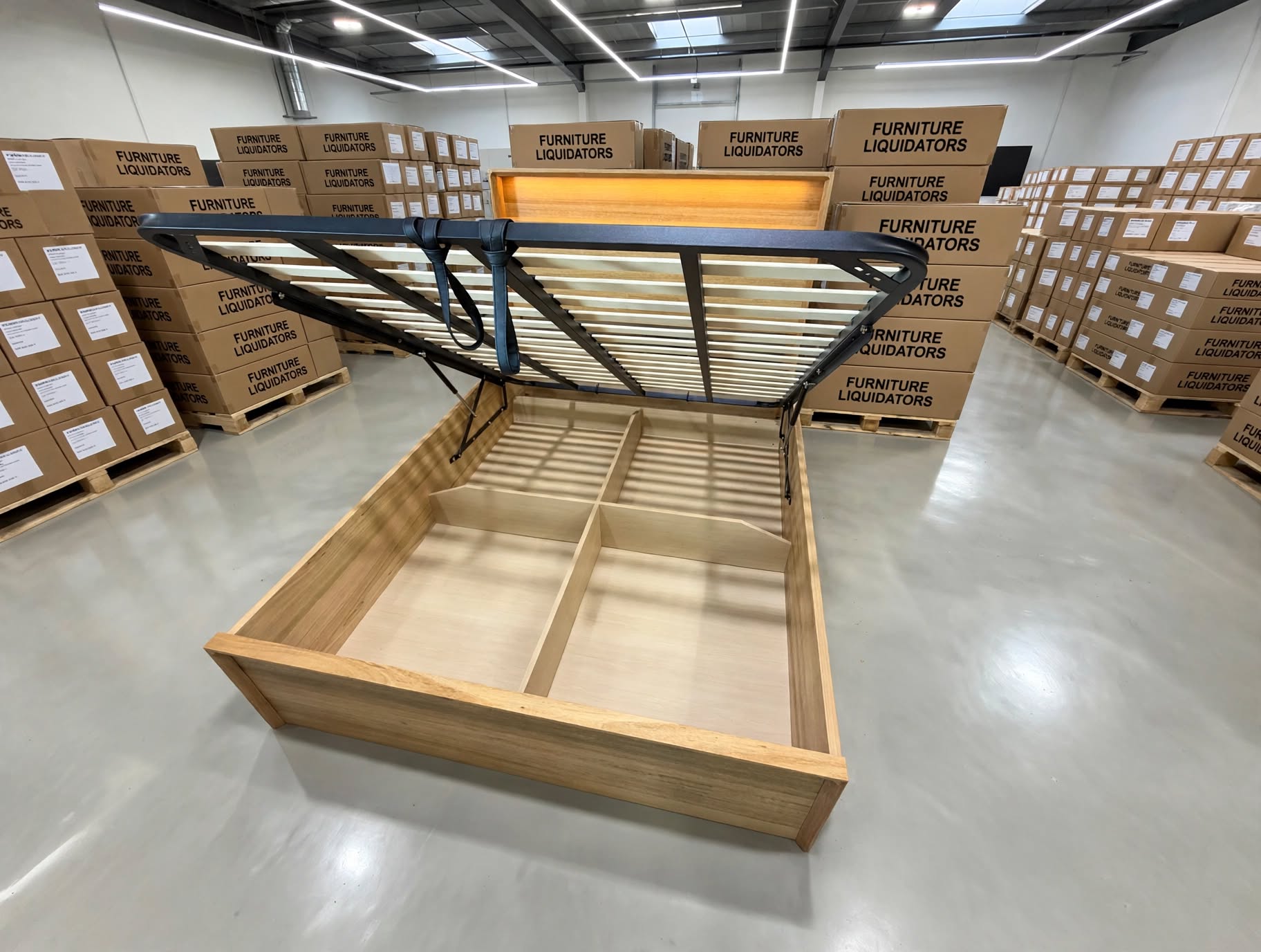 Nashville King Size Bed With Gas Lift Storage In Tassie Oak