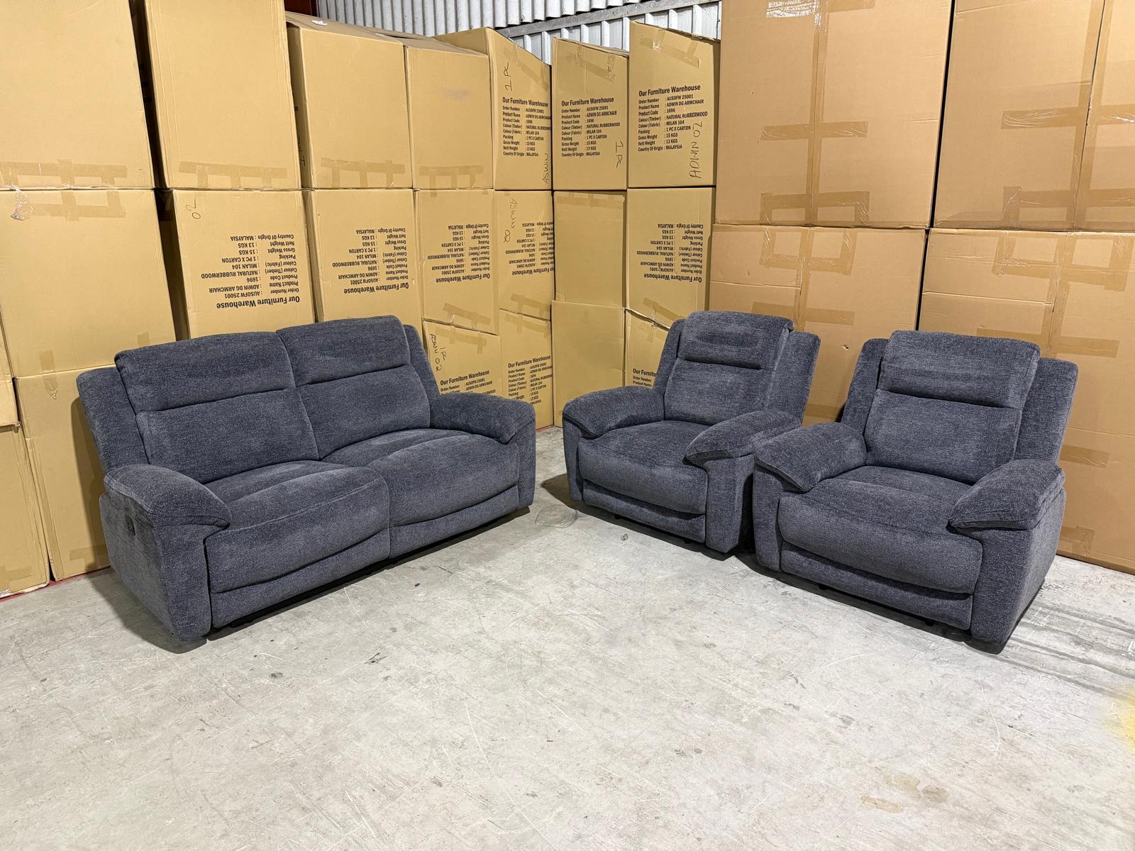 Pilot 2+1+1 Electric Recliners in Licorice
