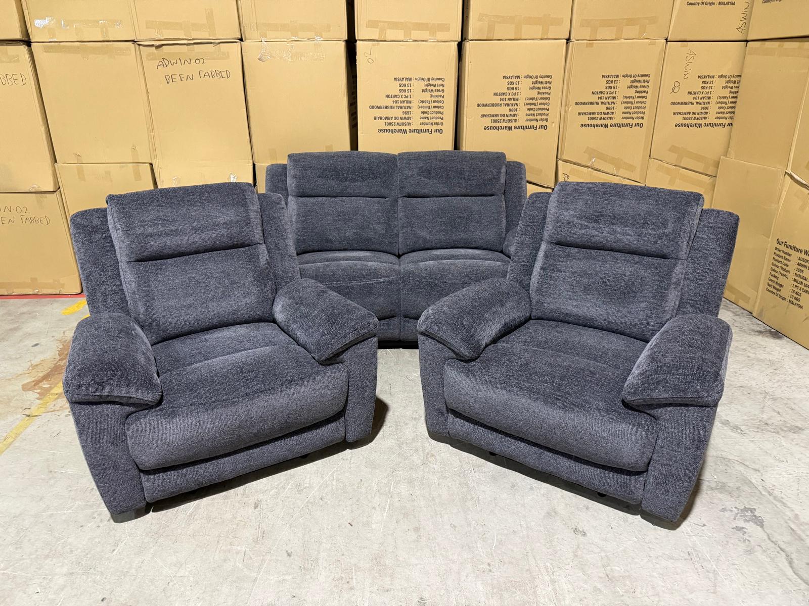 Pilot 2+1+1 Electric Recliners in Licorice