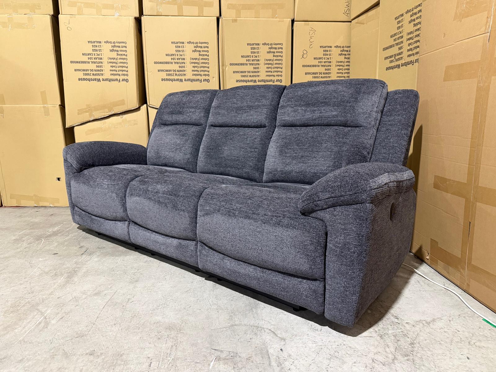 Pilot 3+1+1 Electric Recliners in Licroice