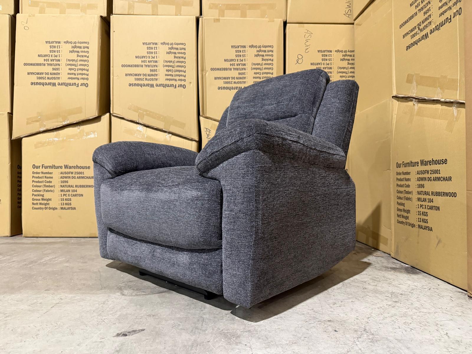Pilot 3+1+1 Electric Recliners in Licroice