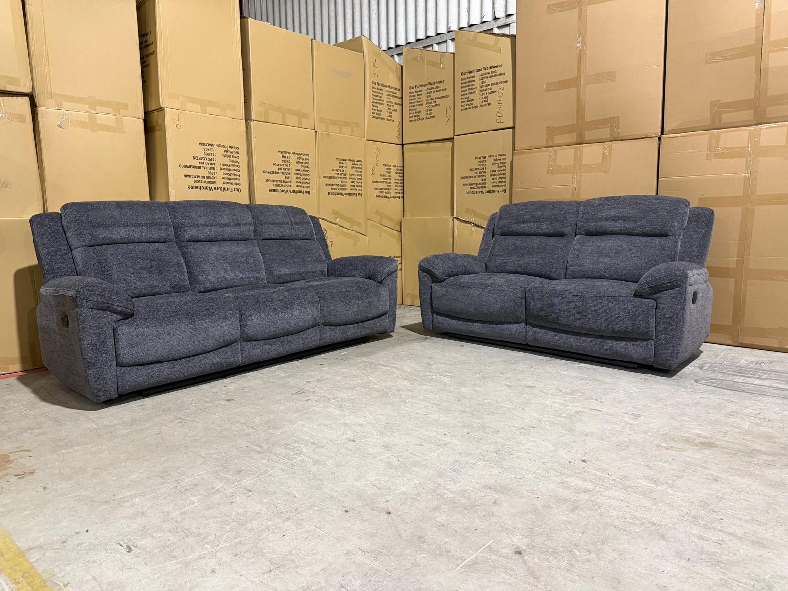 Pilot 3+2 Manual Recliners in Licorice