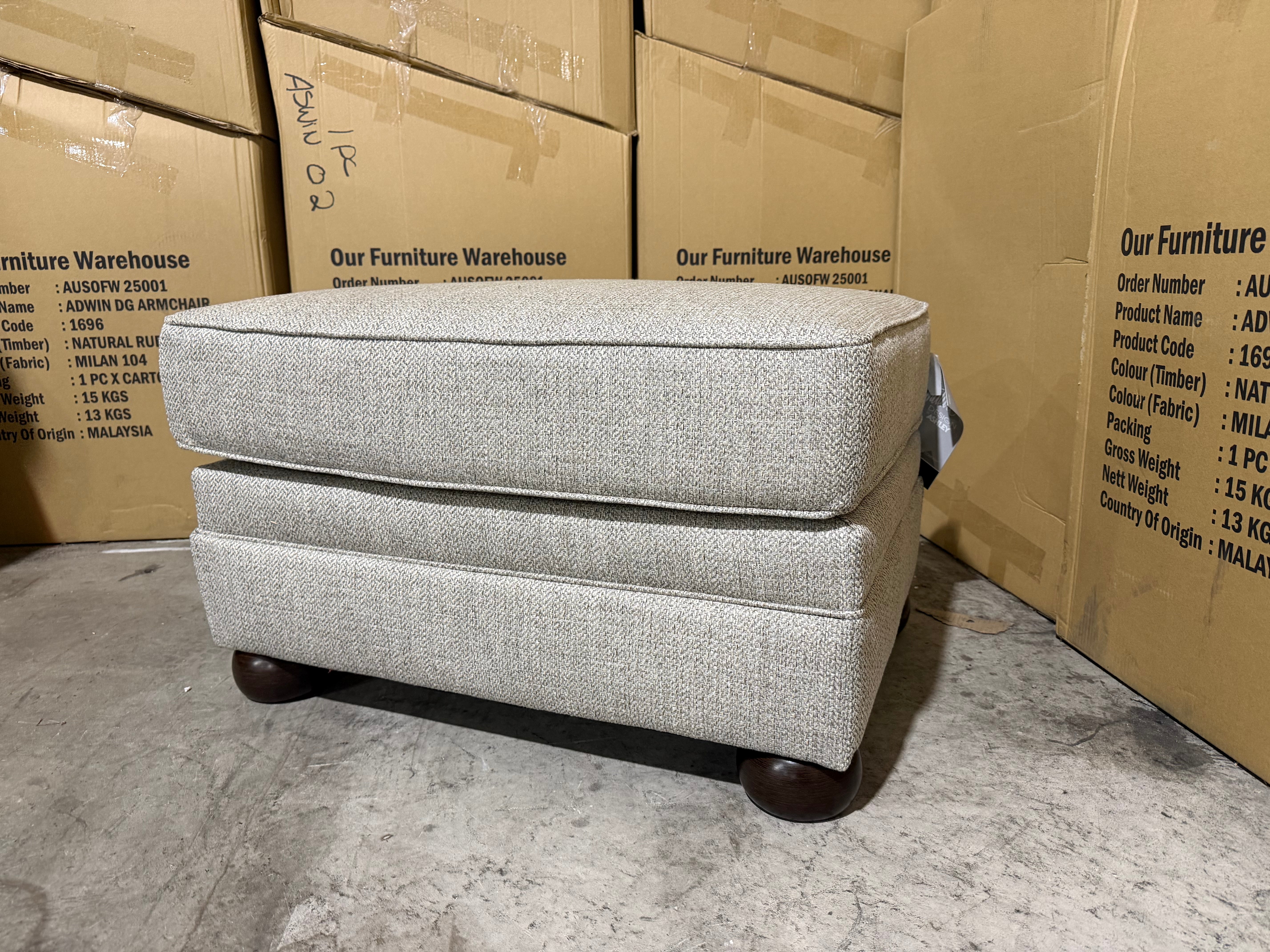 Regent Ottoman In Beige
