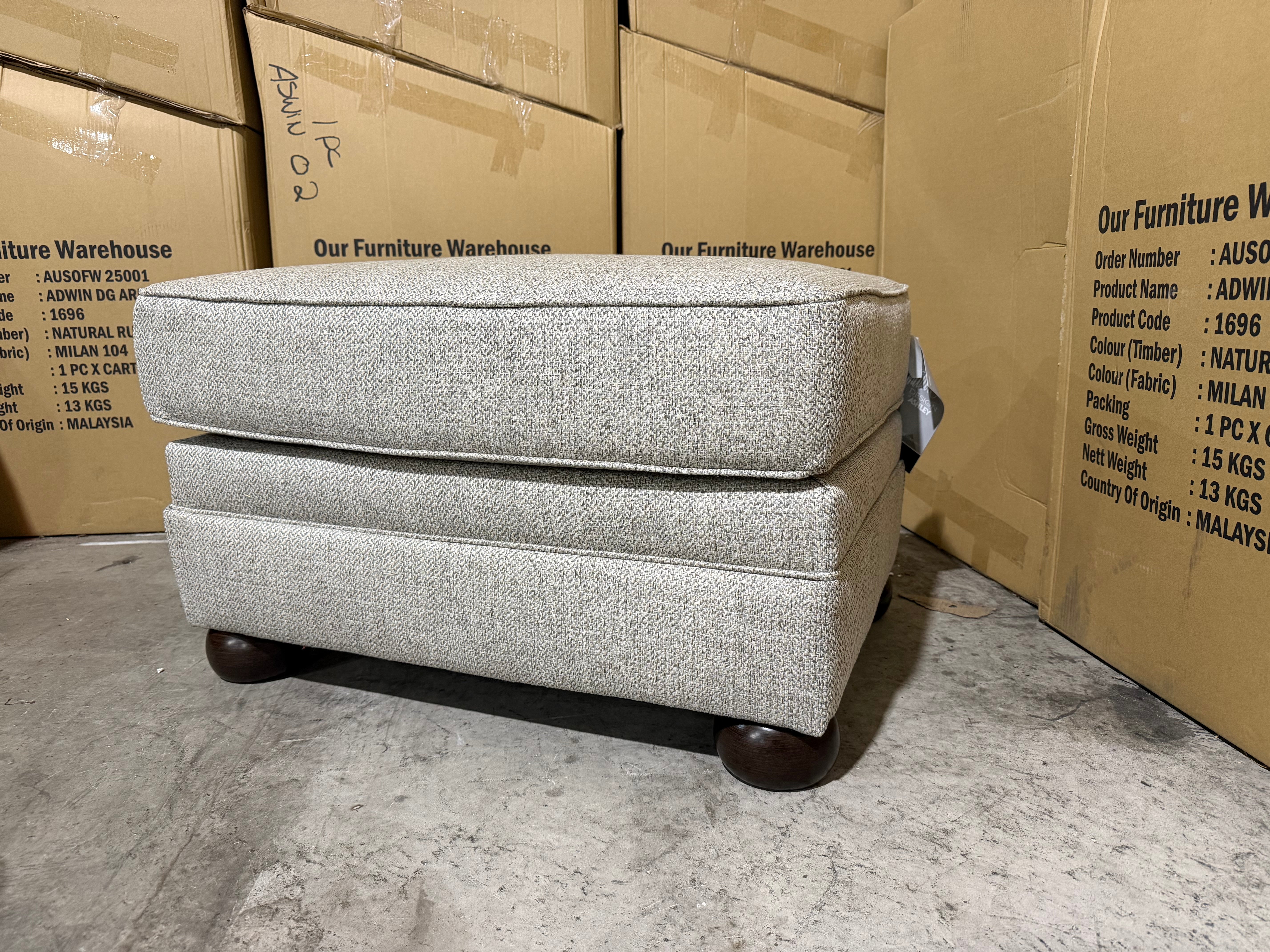 Regent Ottoman In Beige