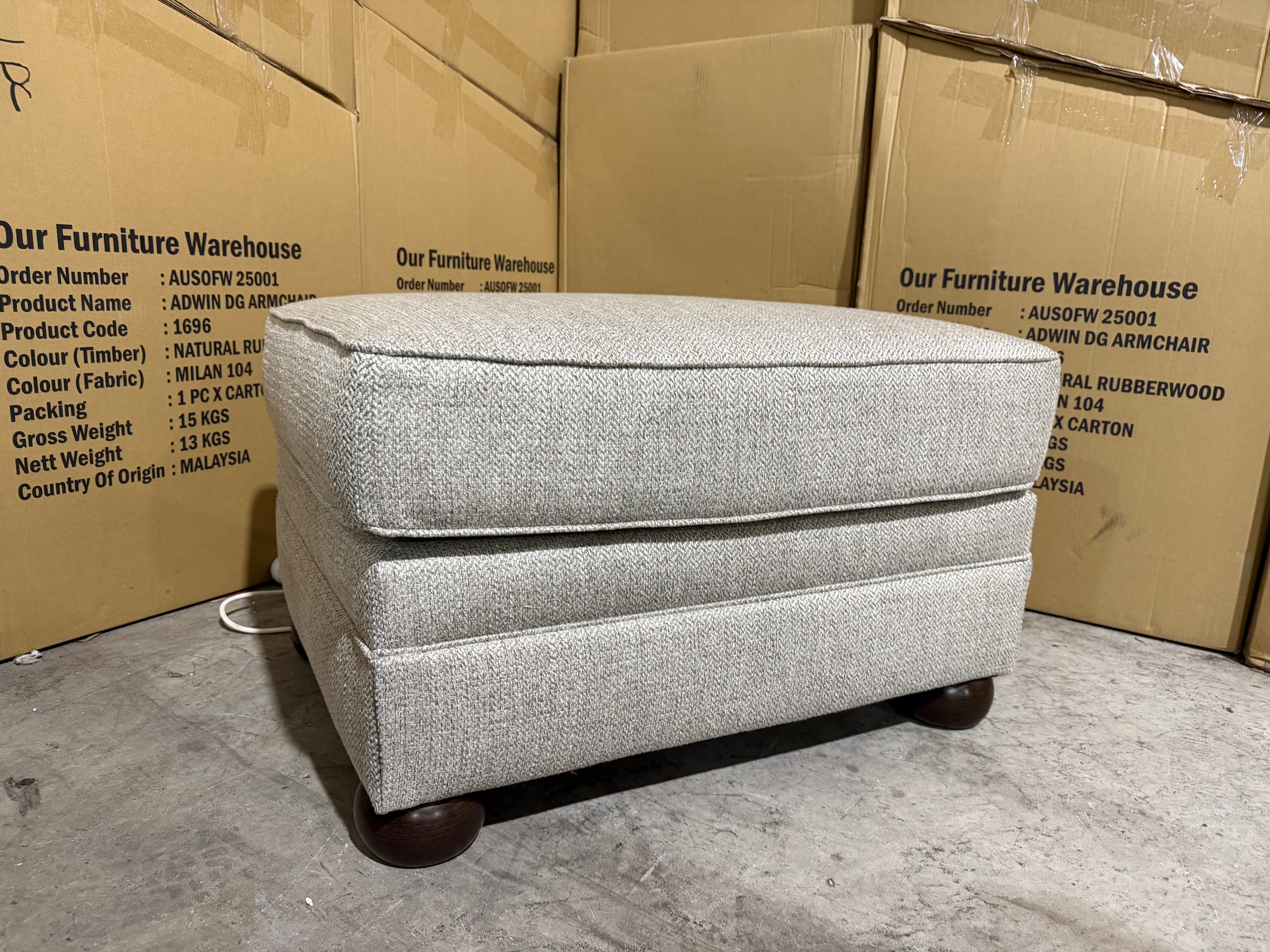 Regent Ottoman In Beige