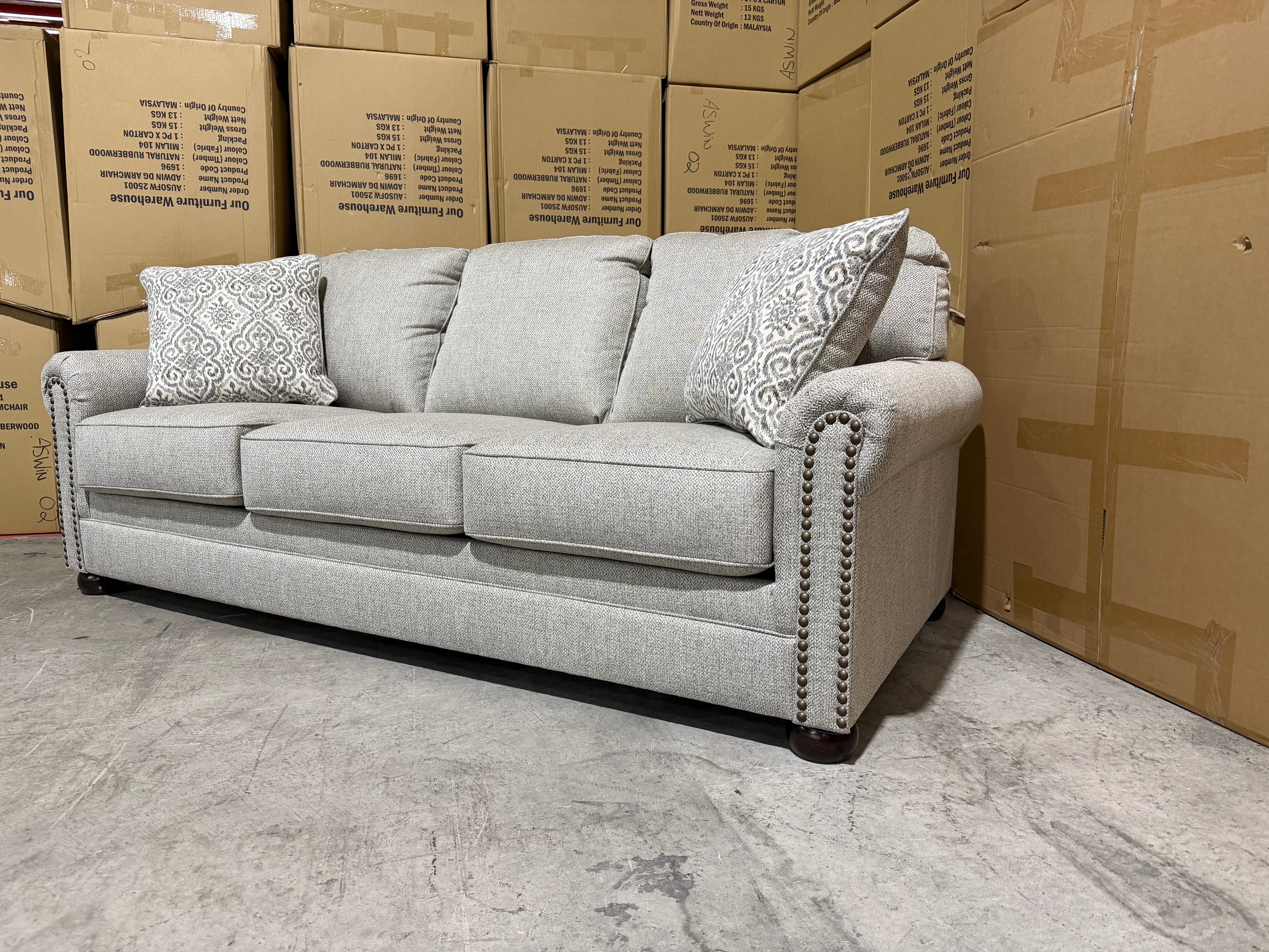 Regent 3 Seater Sofa Inc Scatter Cushions In Beige