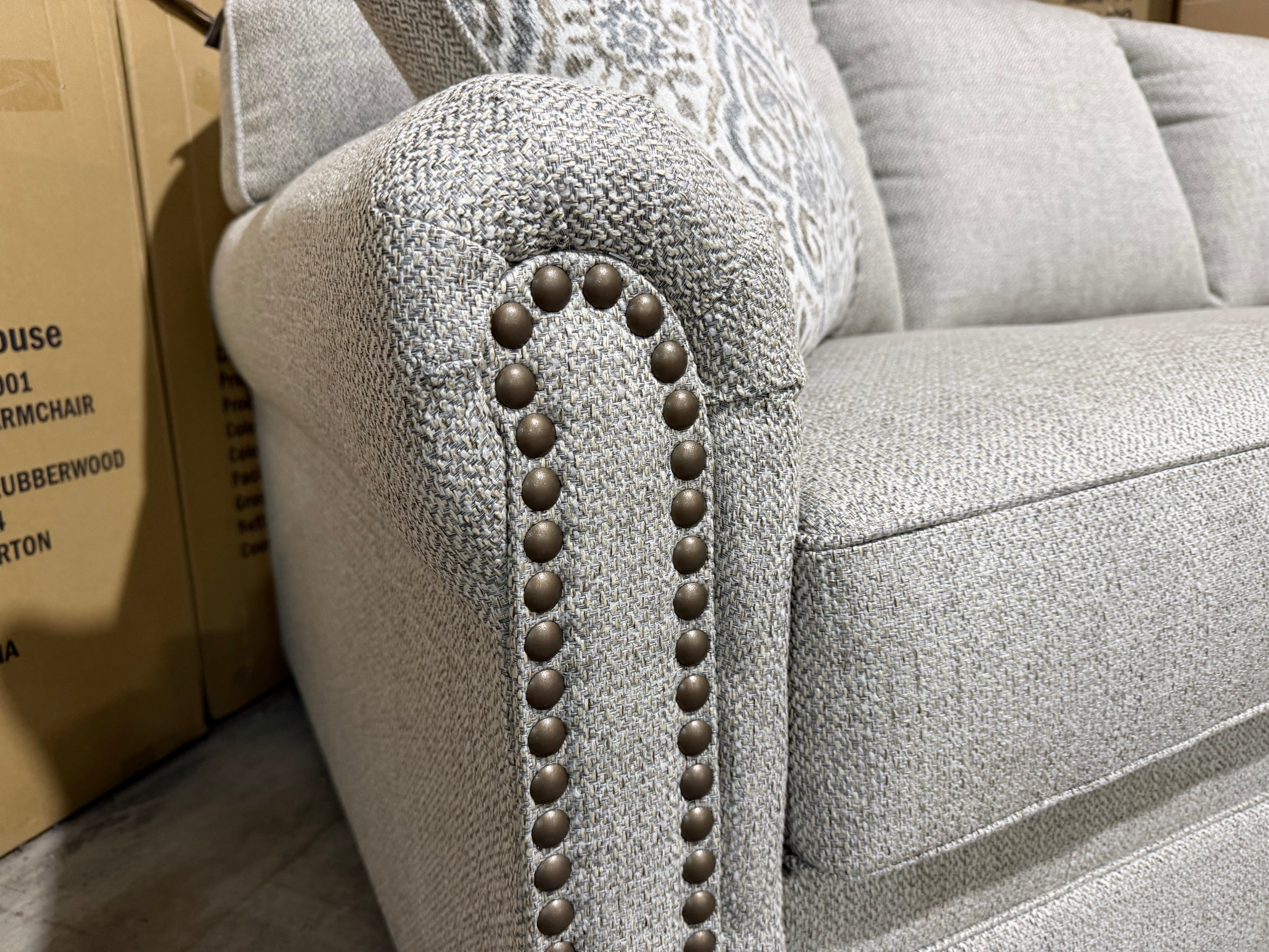 Regent 3 Seater Sofa Inc Scatter Cushions In Beige