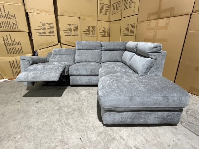 Sloane RHF chaise lounge with power recliner Licorice