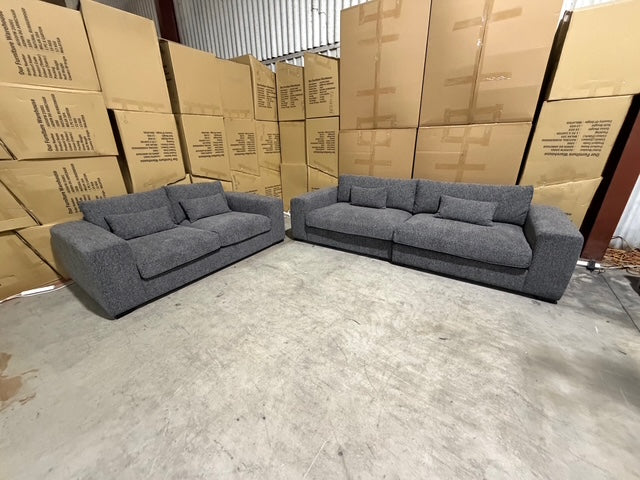 Marcell 4 & 2 Seater Lounge Package Graphite