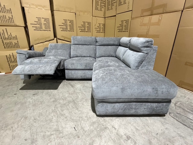 Sloane RHF chaise lounge with power recliner Licorice