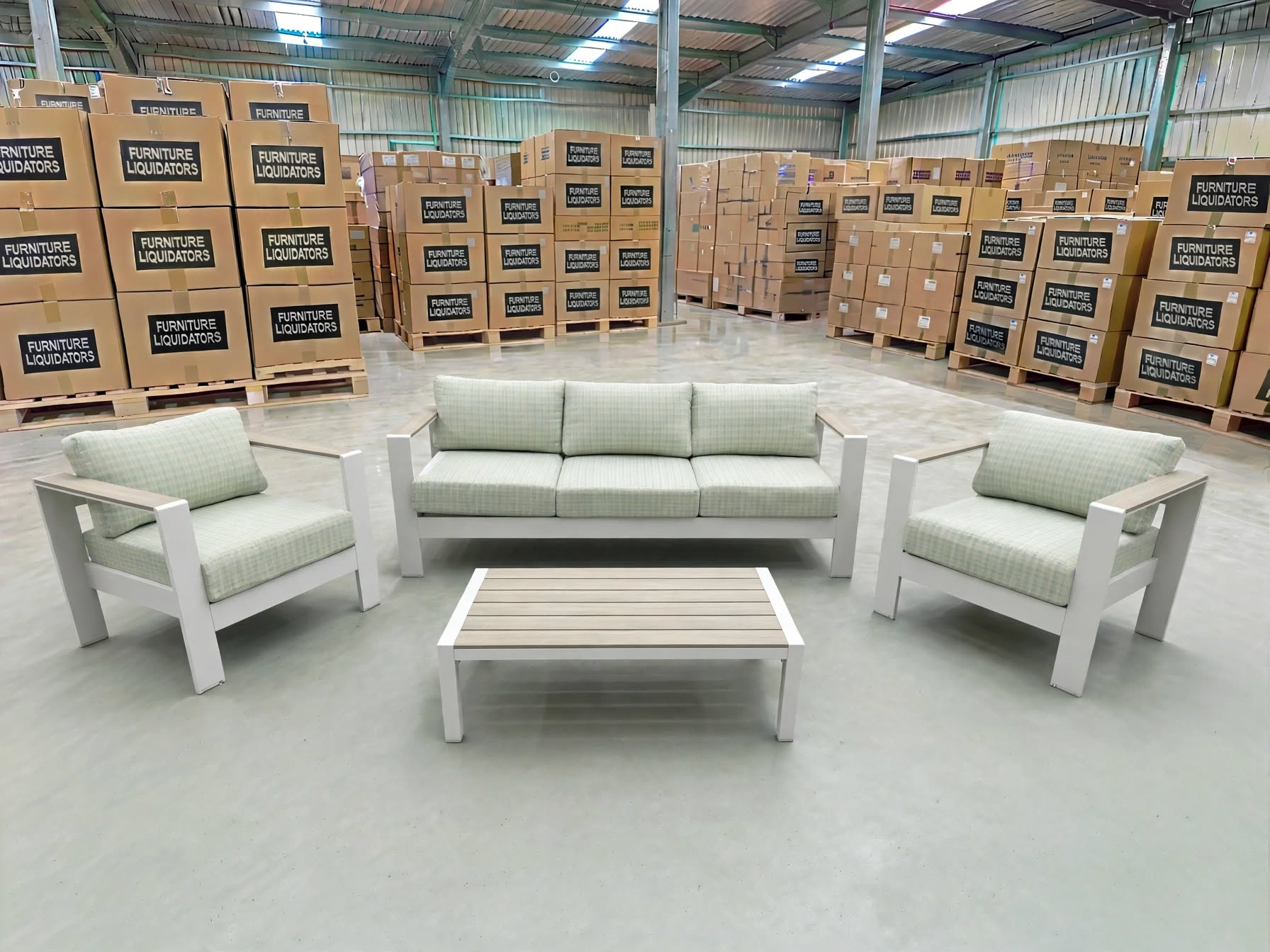 Belden 4PCE Outdoor Lounge Inc Coffee Table