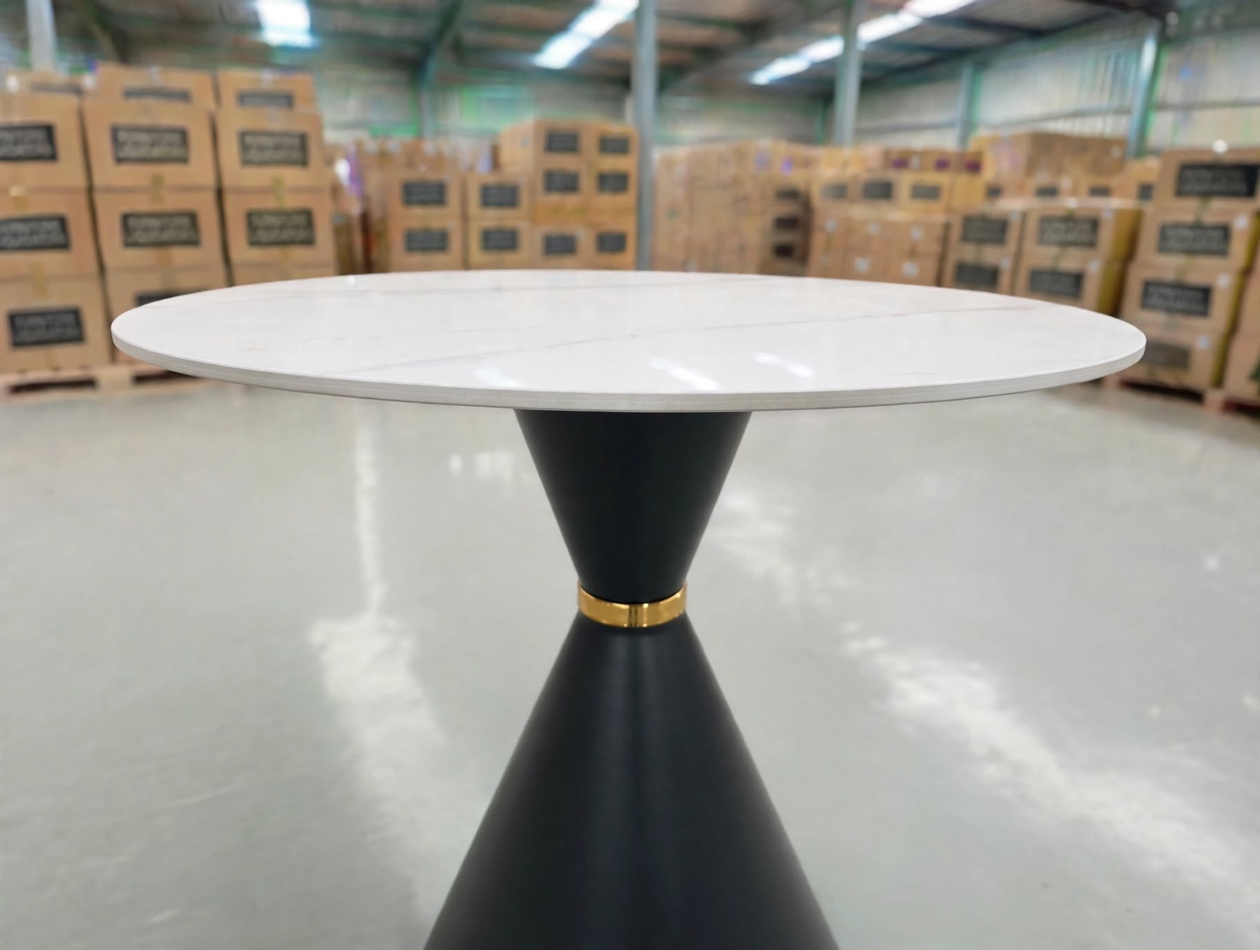 Stacy 800 Round Dining Table Sintered Stone Top Metal Base